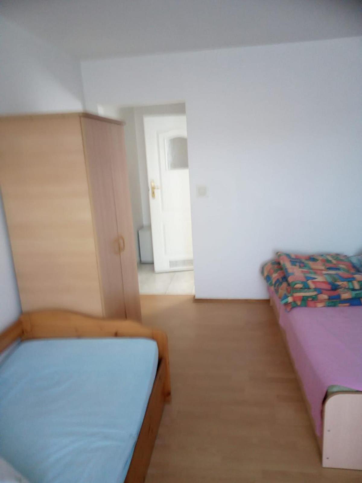 Triple Room with Private Bathroom photo 1