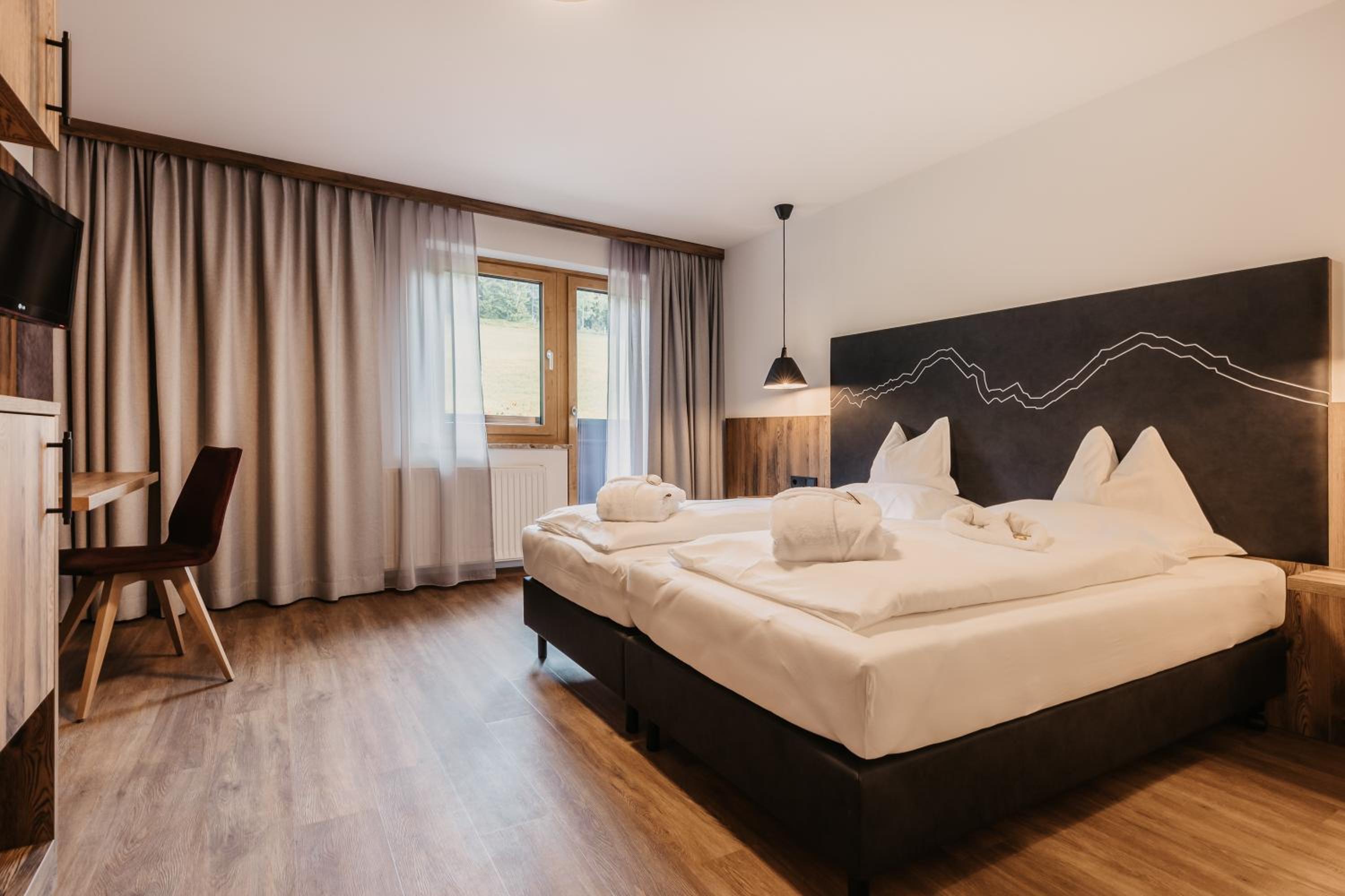 Deluxe Double Room - Photo 1