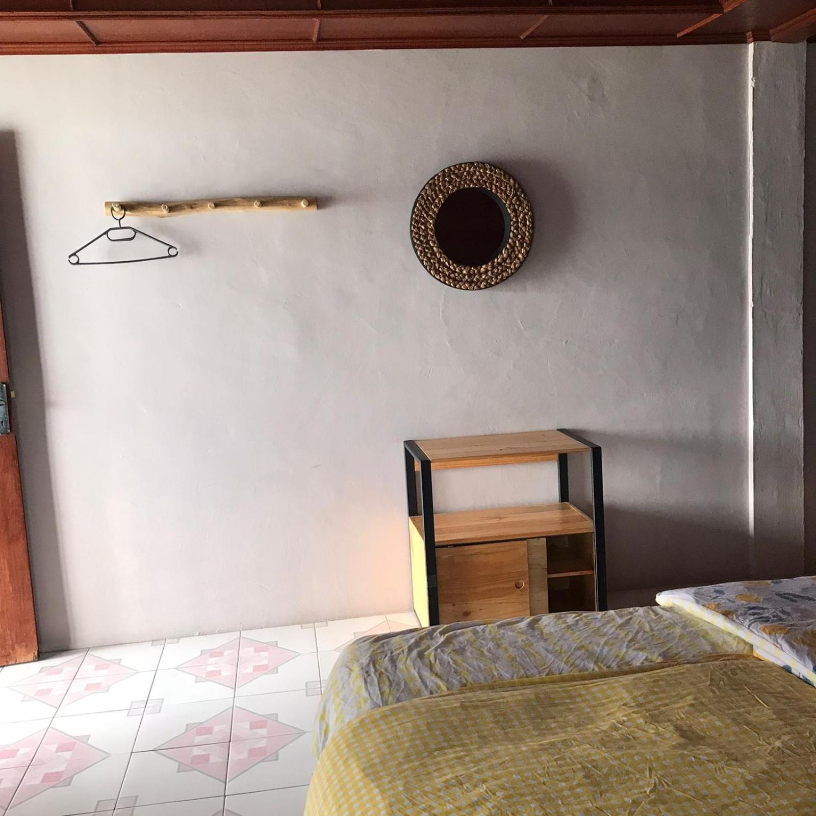 Double Room with Balcony and Sea View - Photo 4