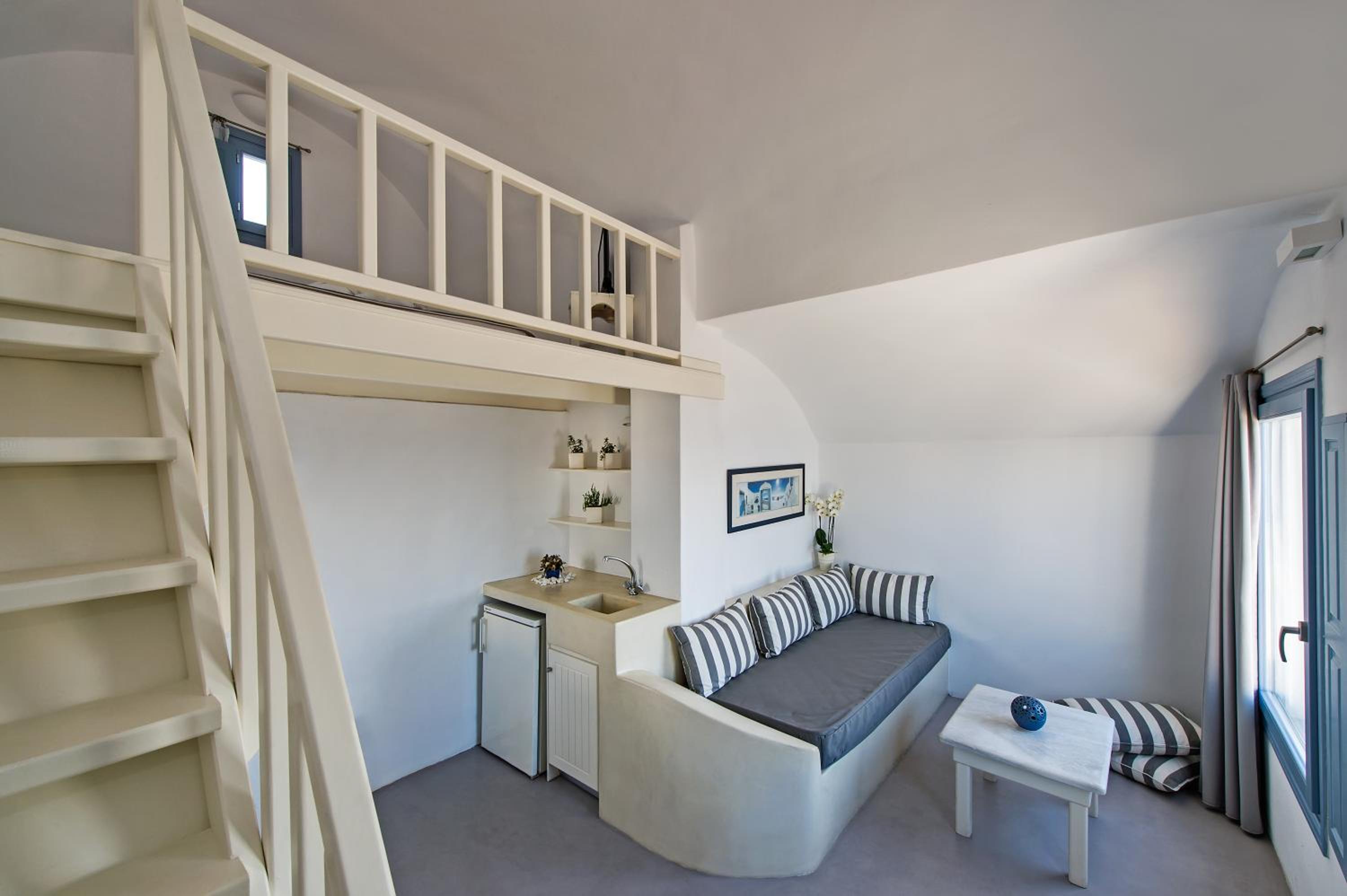 Executive Suite with Panoramic Caldera View - Photo 6