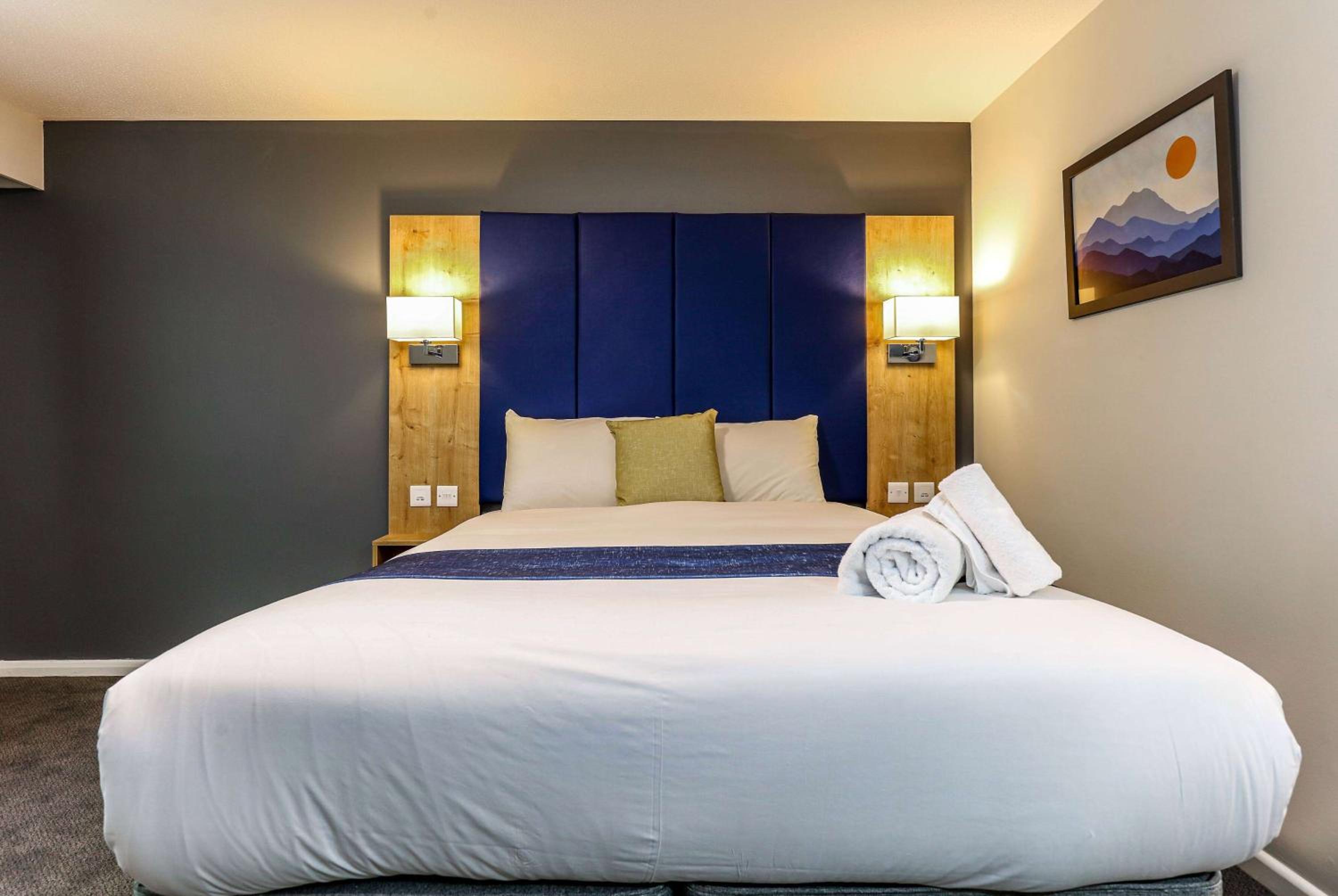 Double Room - Disability Access photo 2