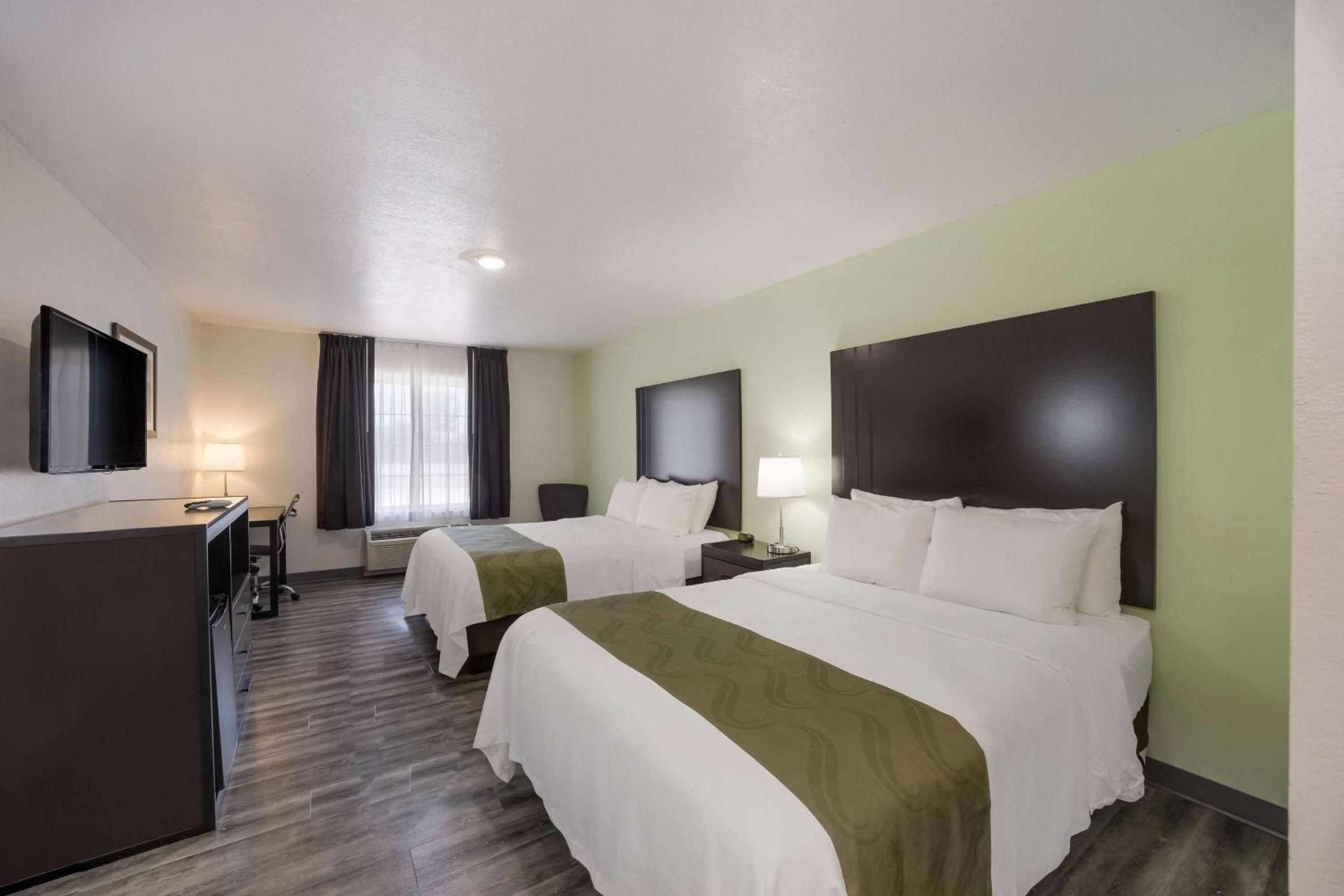 Queen Room with Two Queen Beds - Non-Smoking