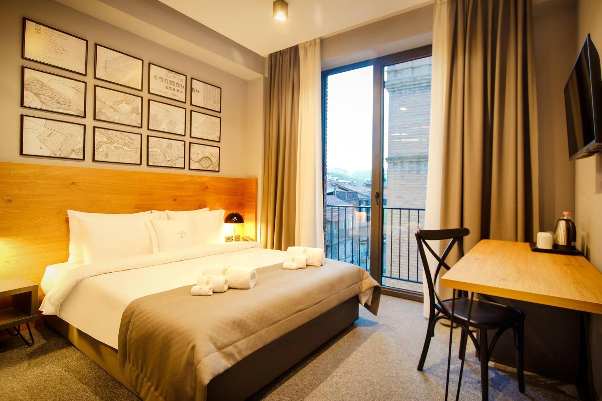 Standard Double Room - Photo 10