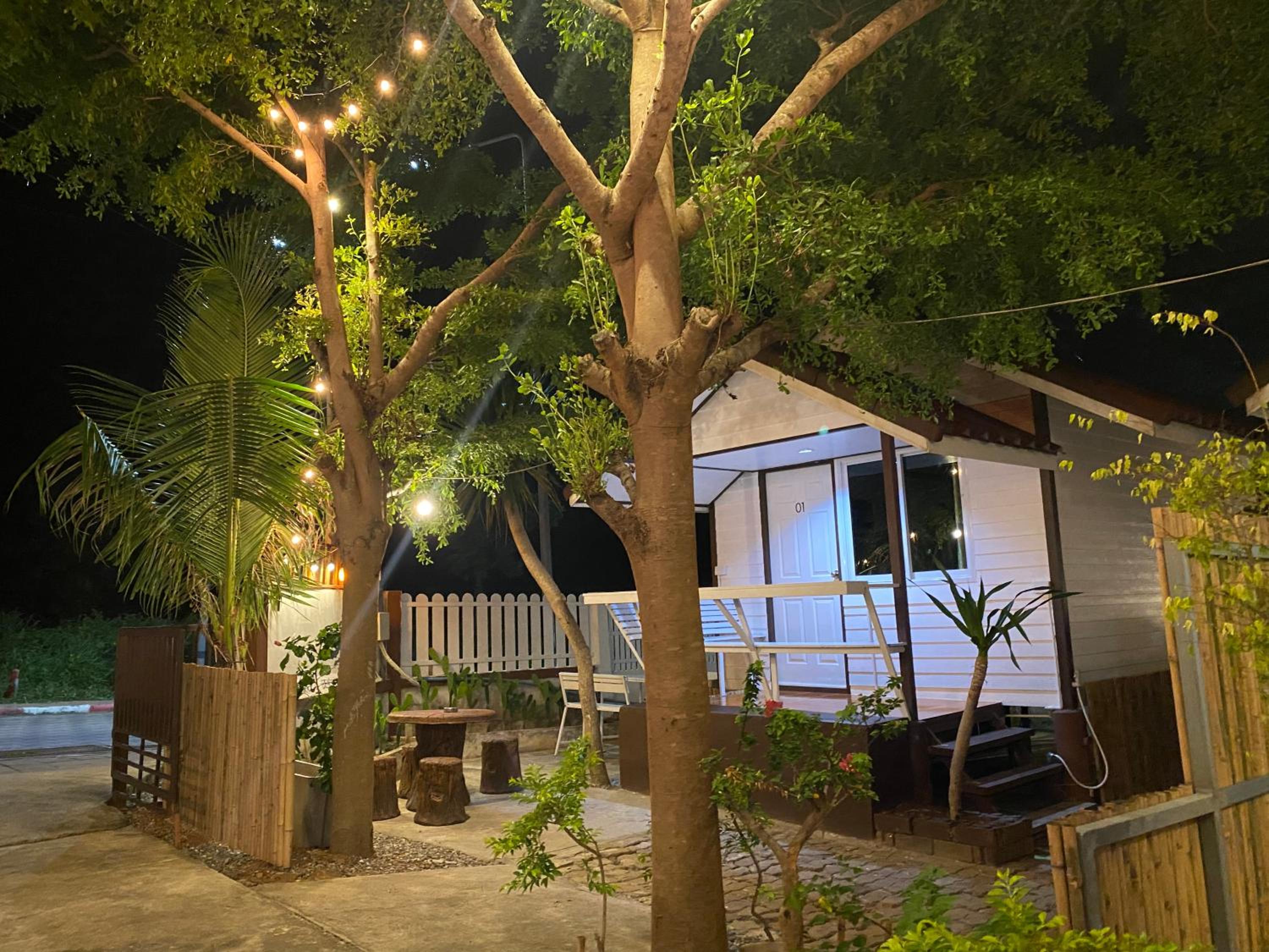 Bungalow - Photo 13