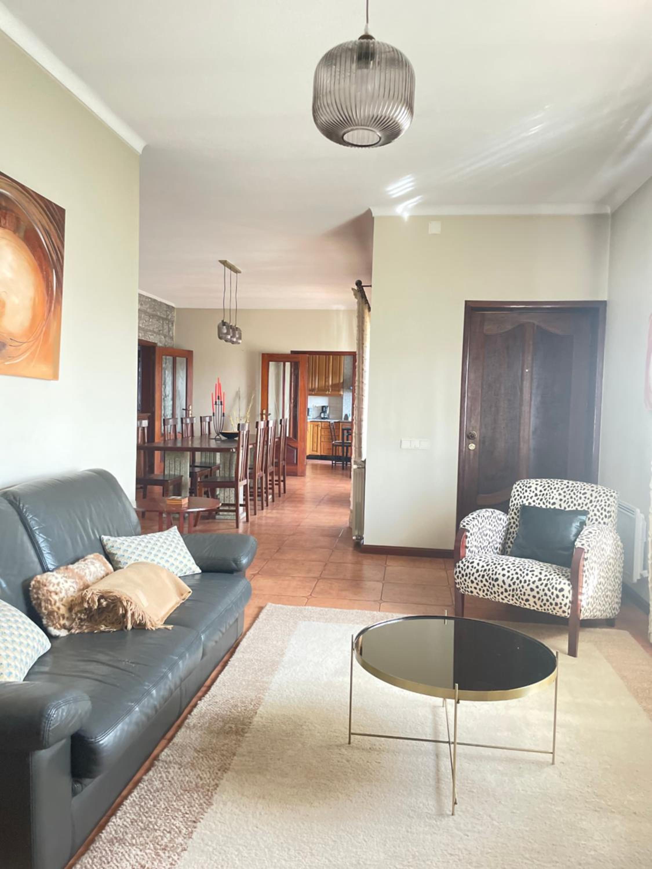 Three-Bedroom House - Photo 8