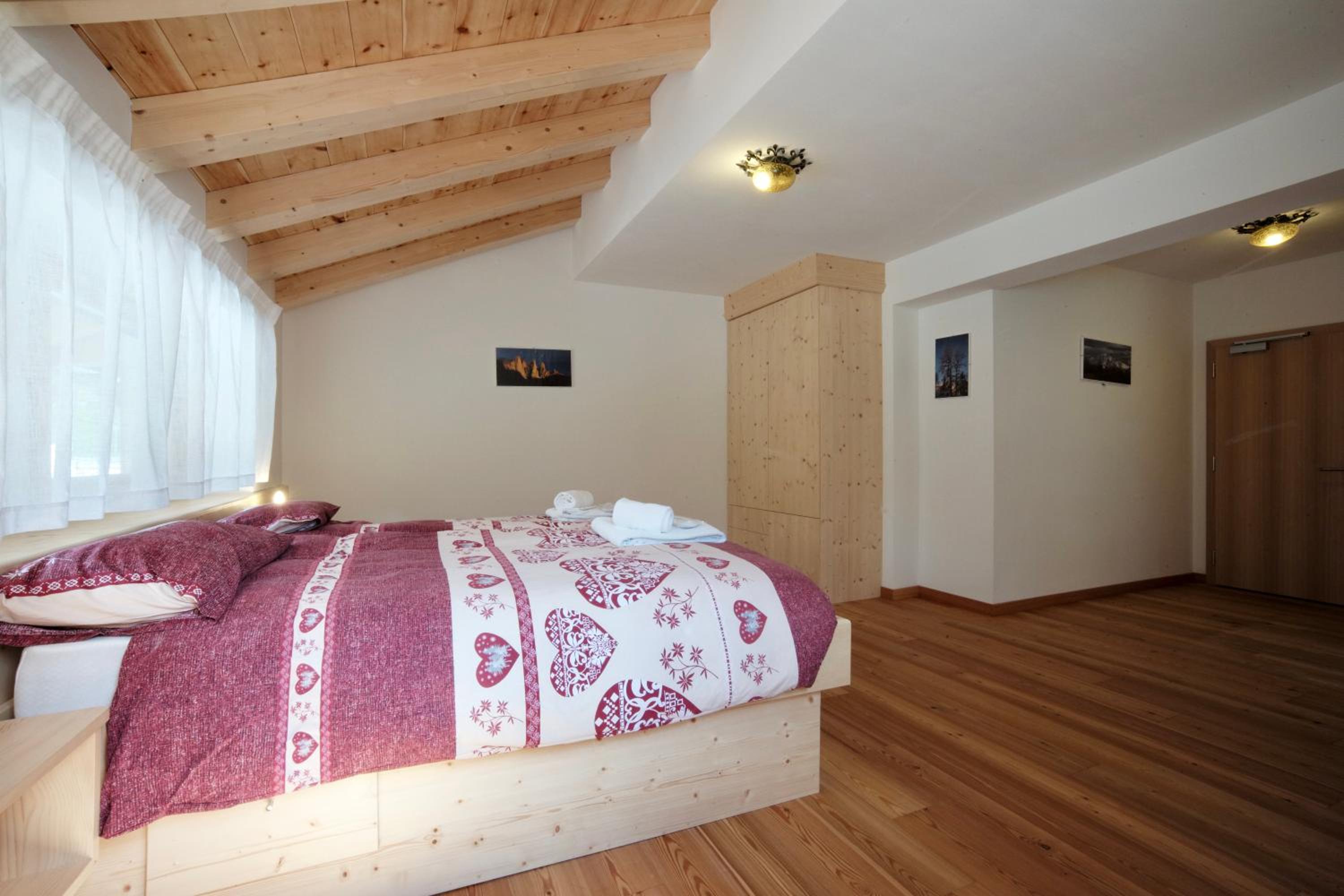 Deluxe Double Room photo 2
