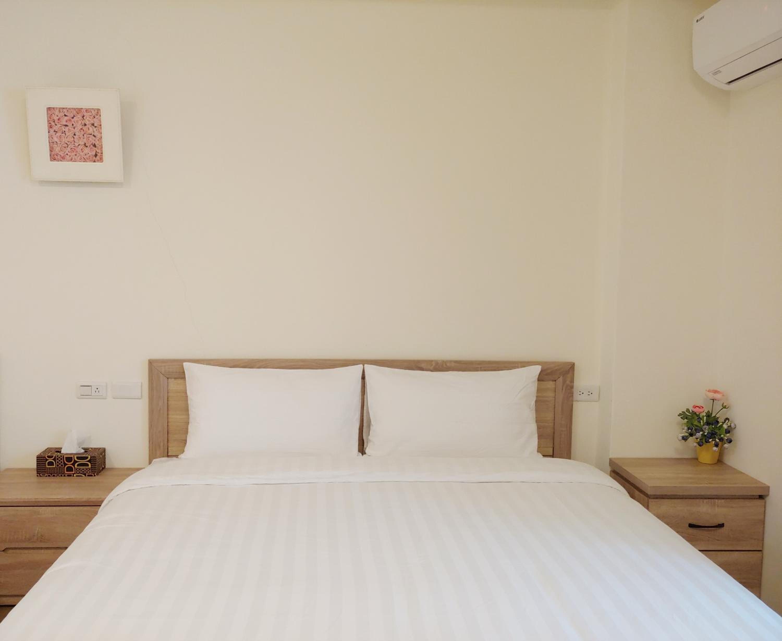 Quadruple Room with Private Bathroom photo 1