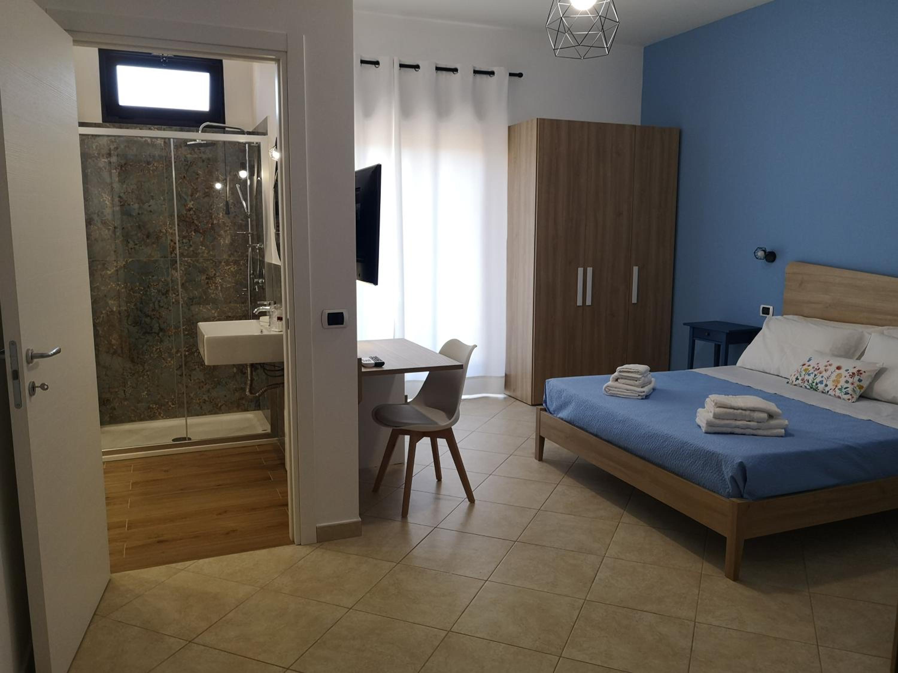 Triple Room with Private Bathroom