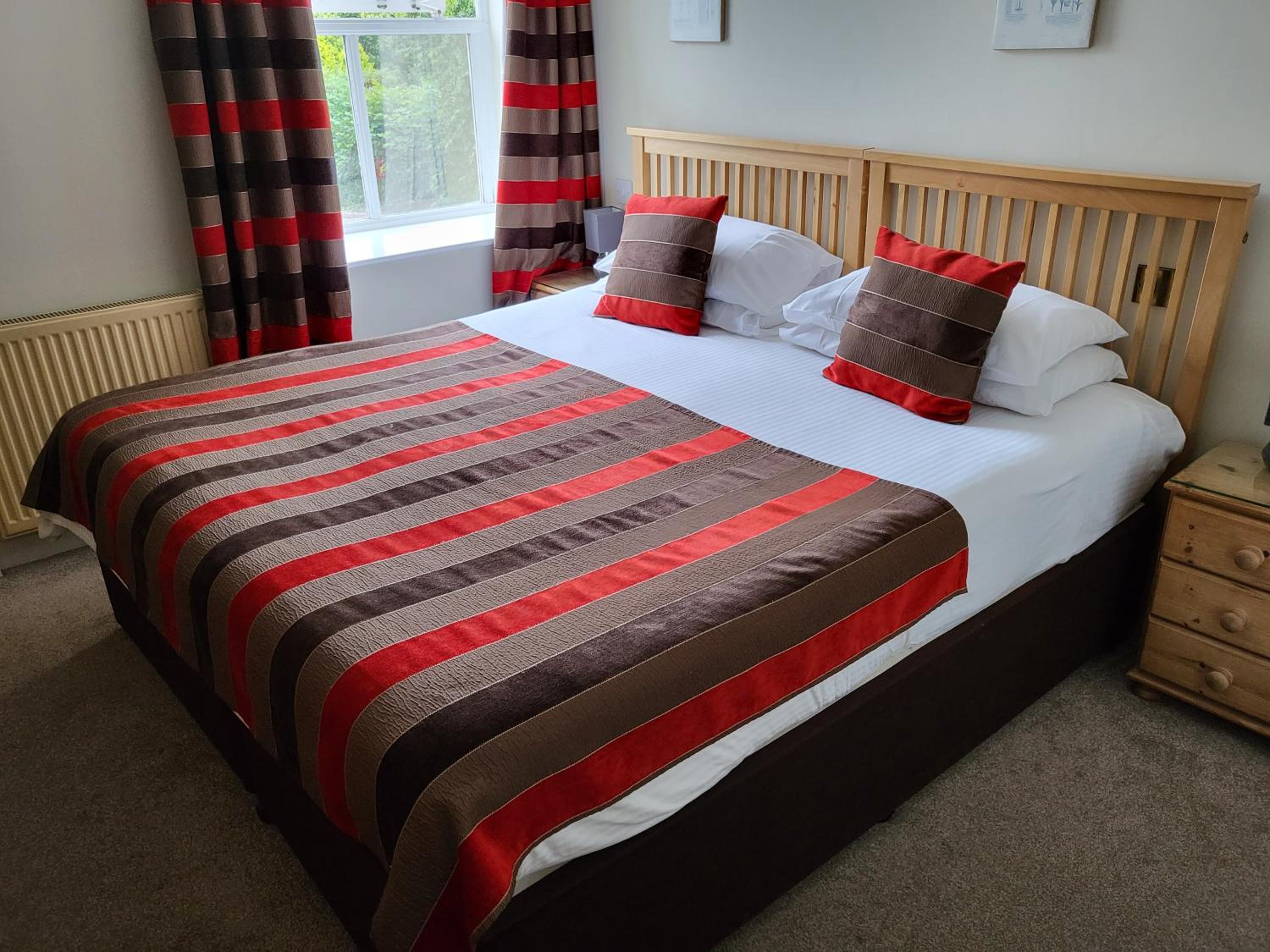 Double or Twin Room with Bathroom photo 1