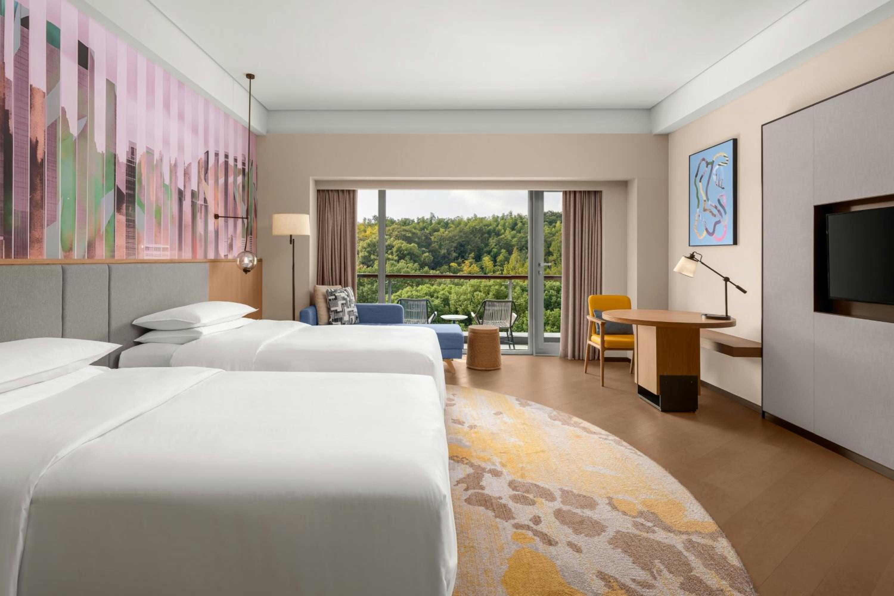 Twin Room with Garden View and Balcony