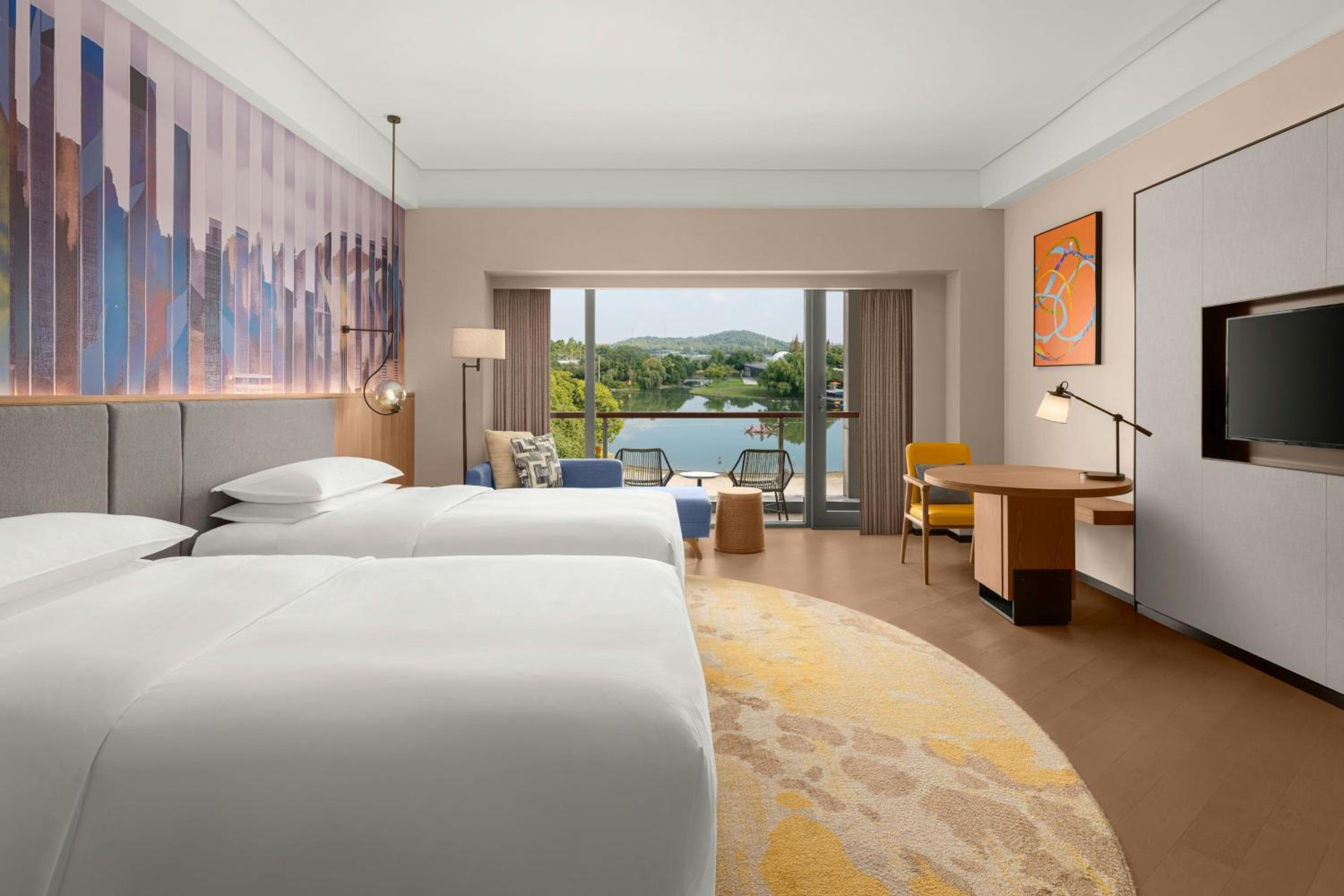 Twin Room with Lake View and Balcony
