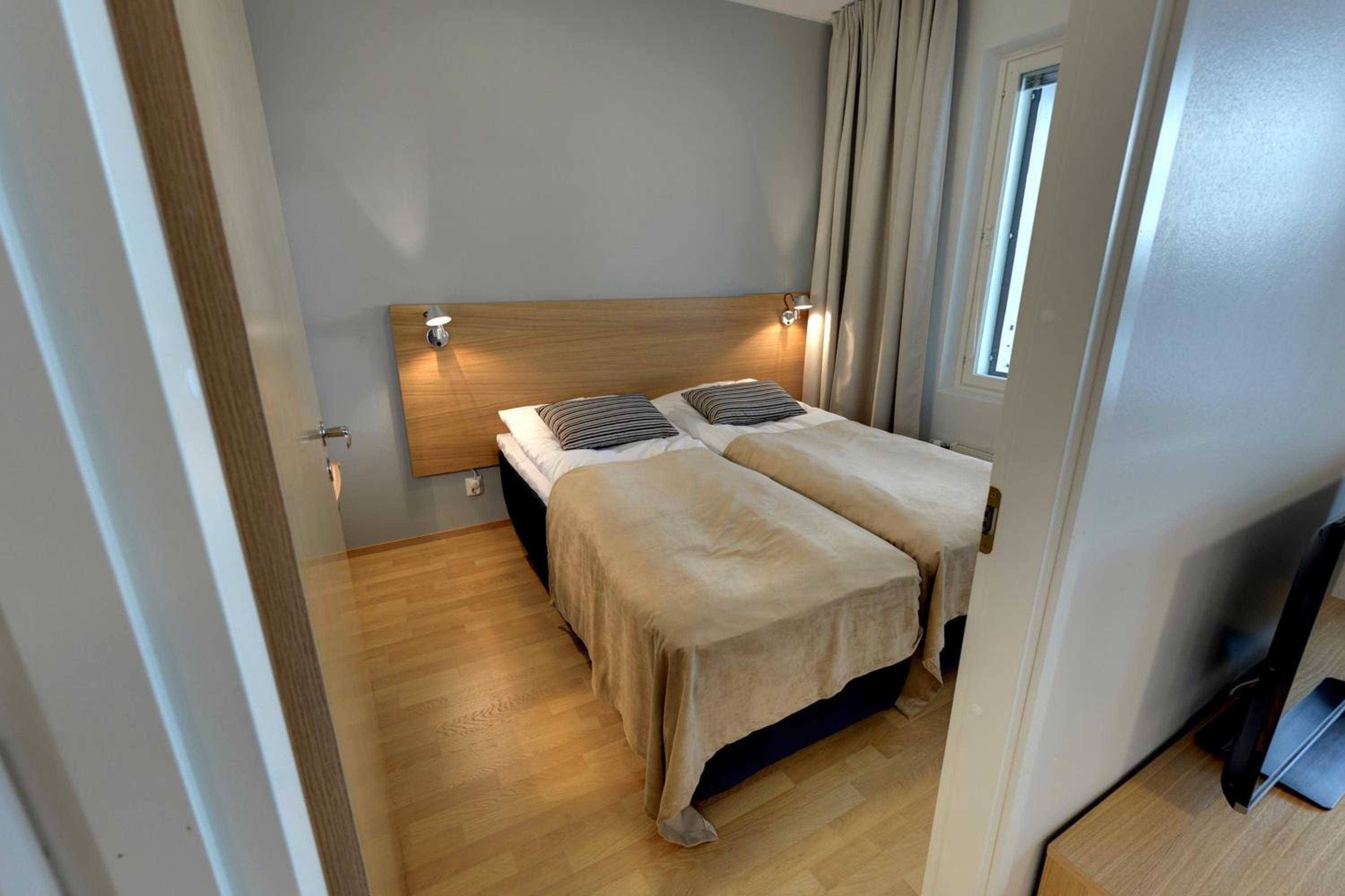 Deluxe One Bedroom Apartment with Sauna