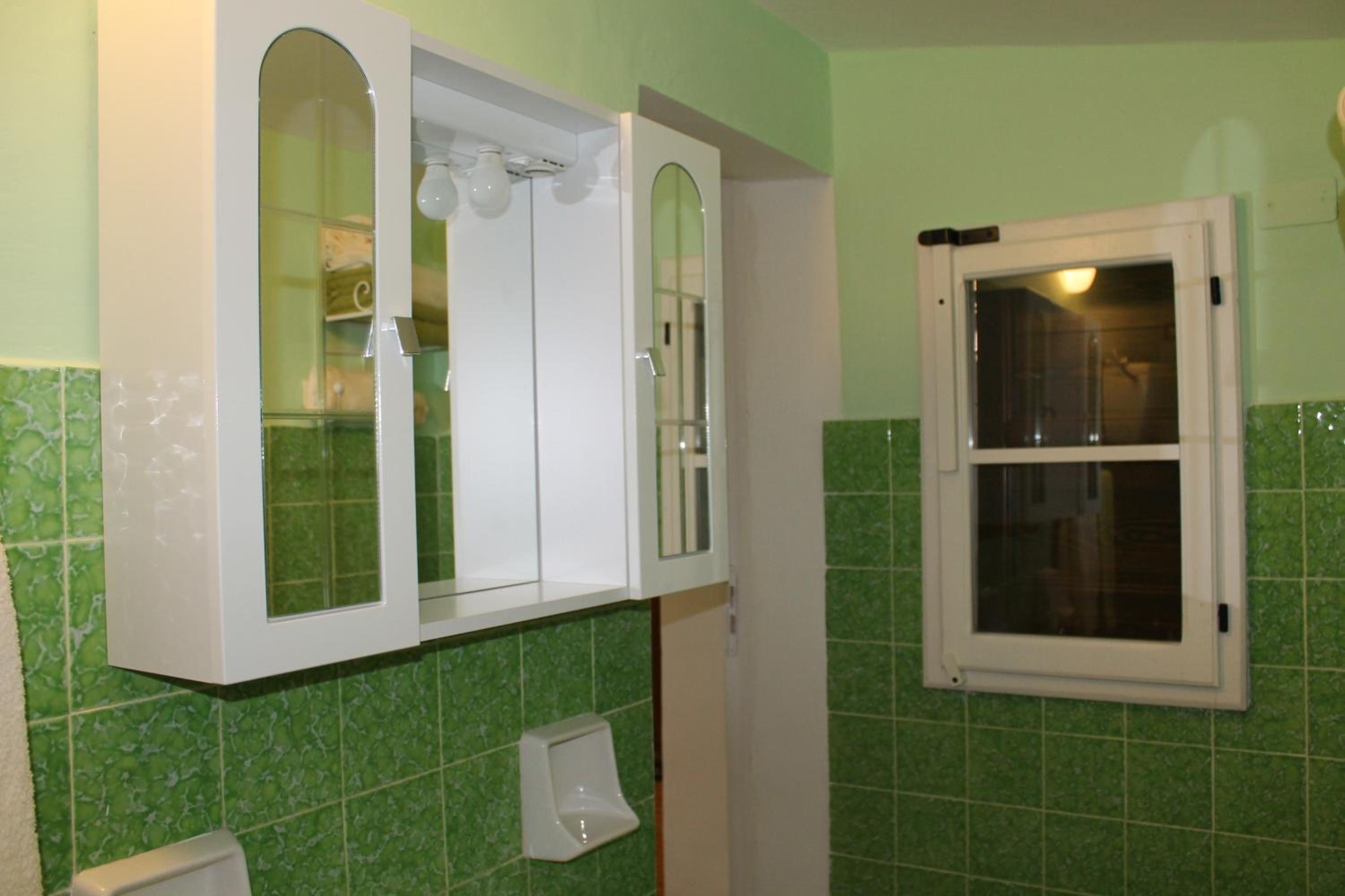 Double Room - Photo 7