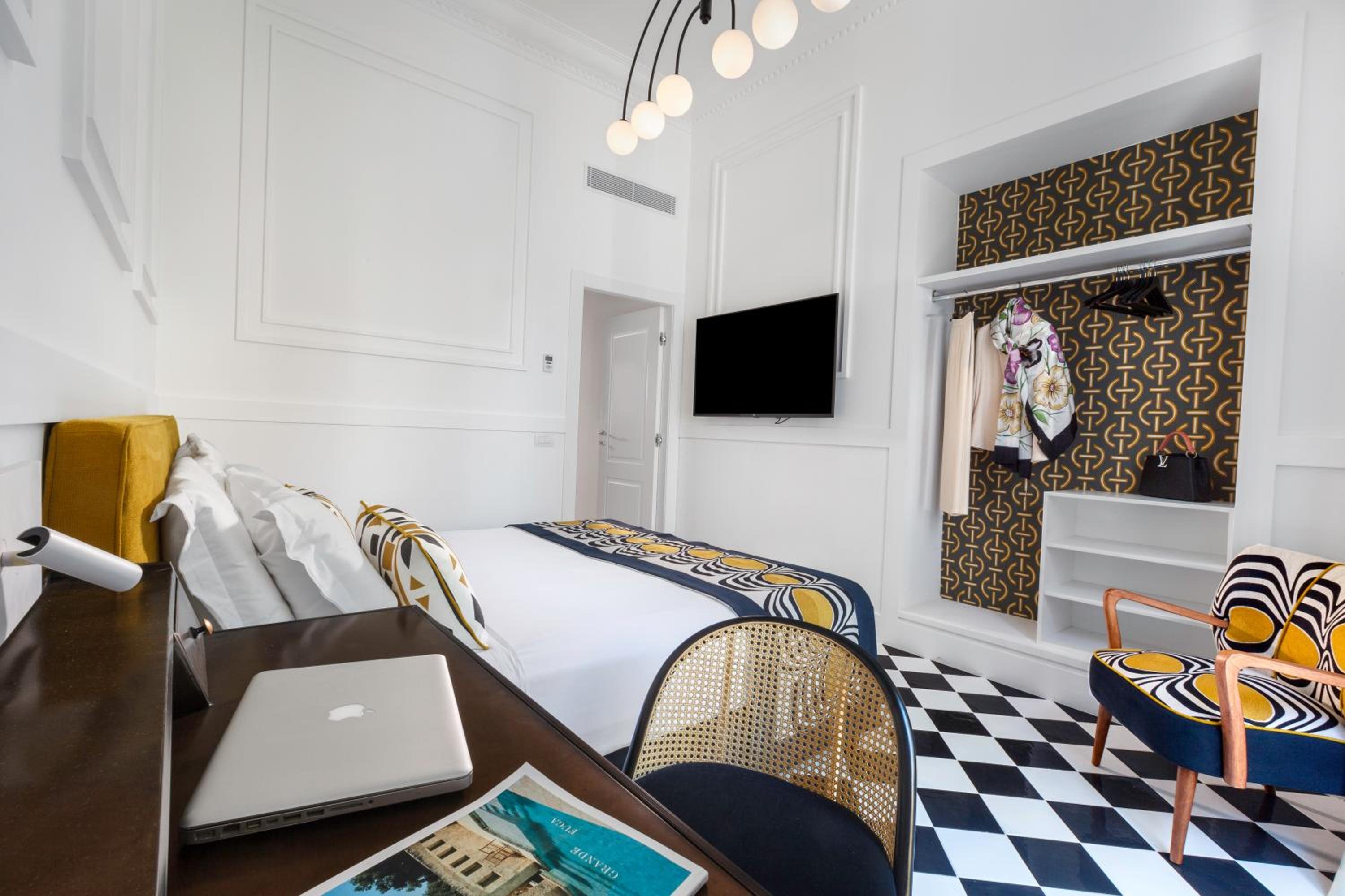 Suite with Balcony and City View
