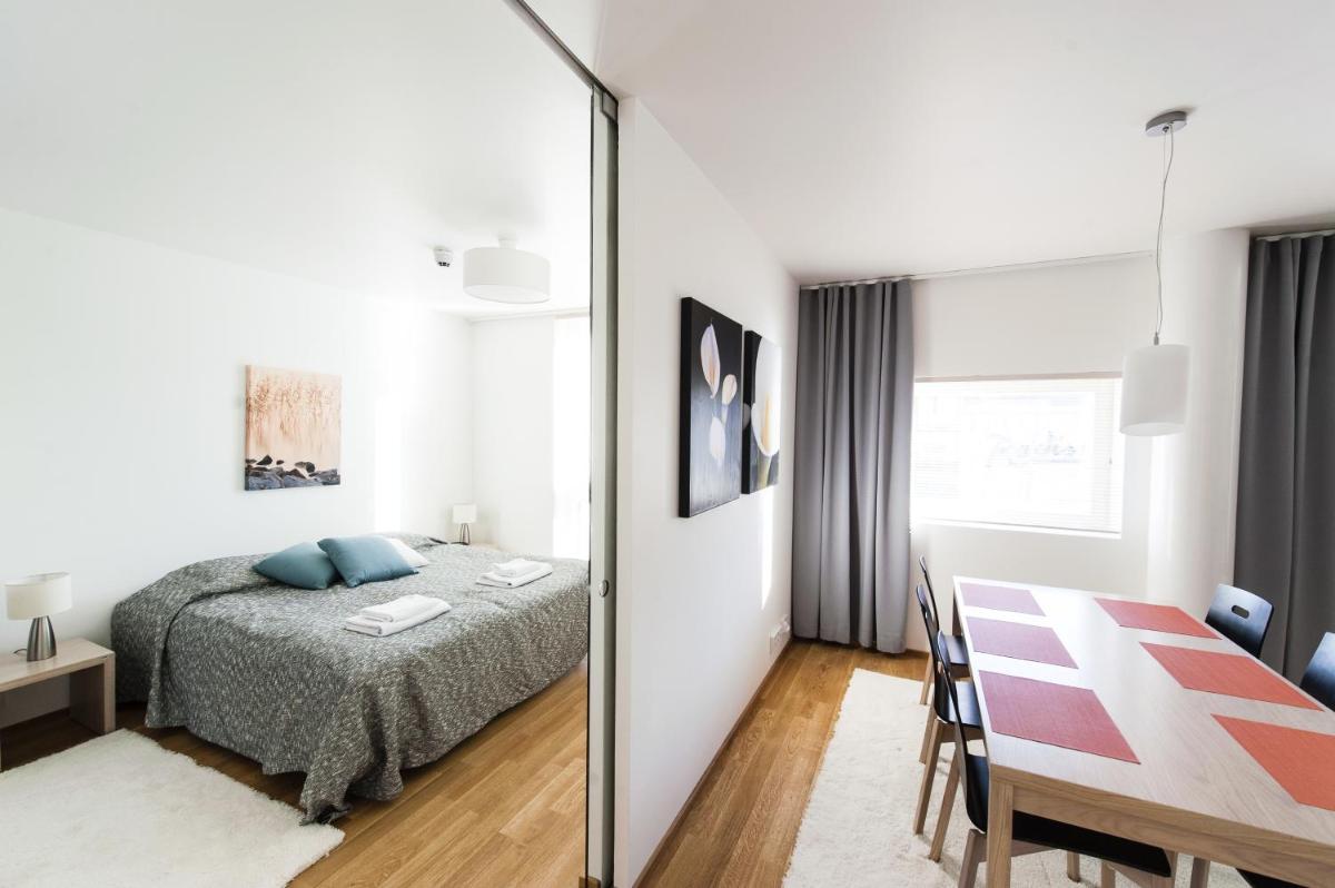 Superior One-Bedroom Apartment photo 2