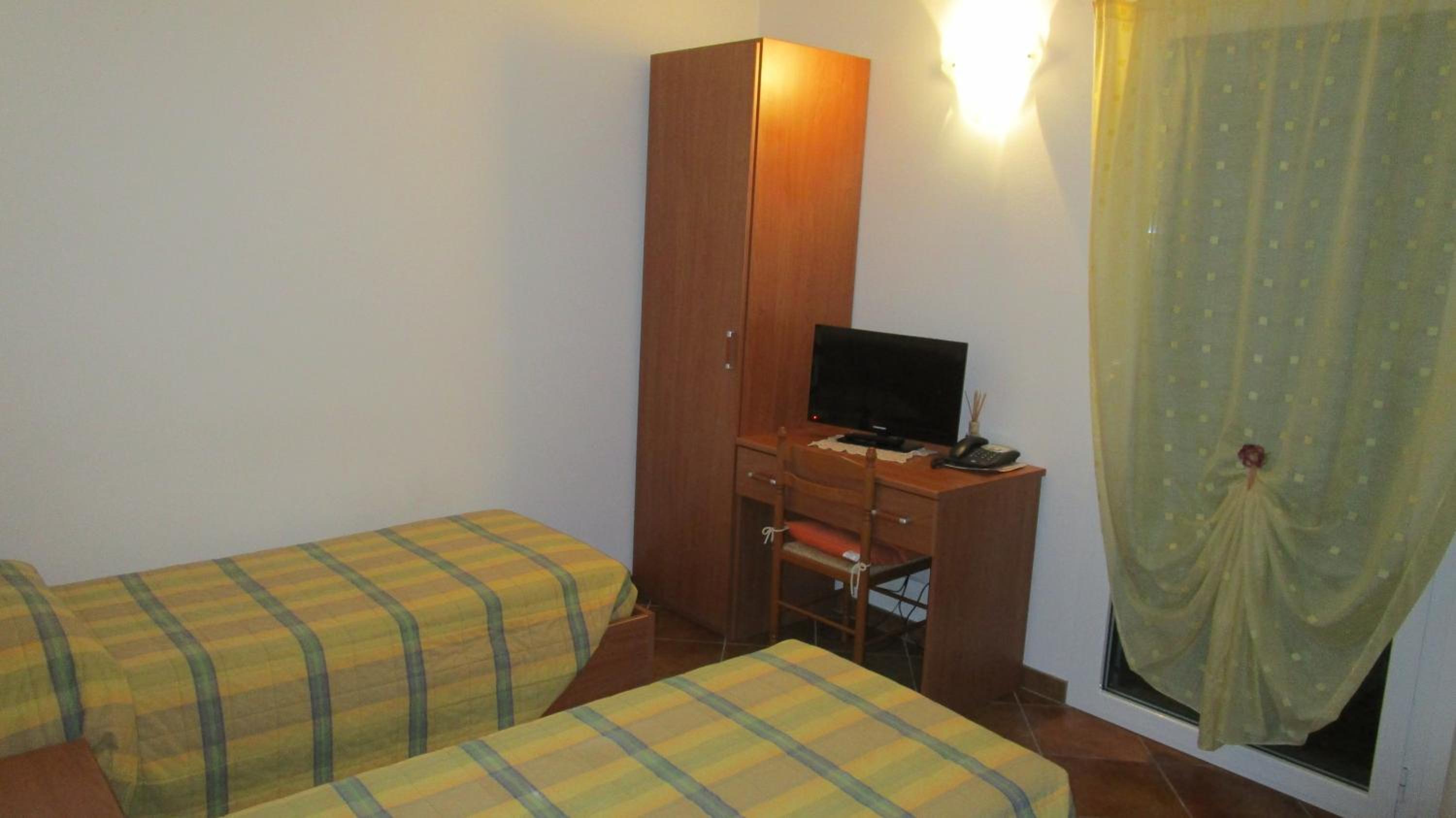 Twin Room - Disability Access