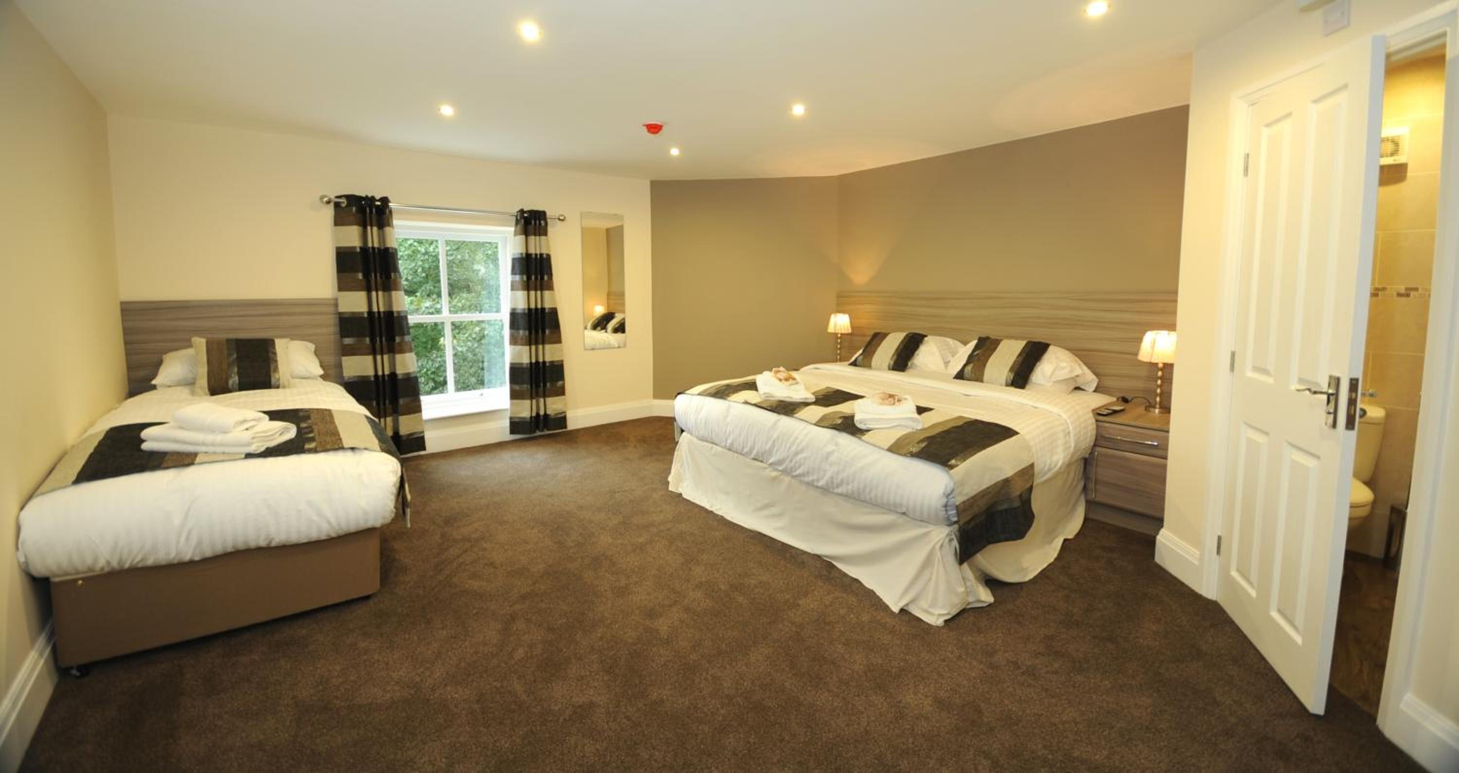 Family Room photo 2