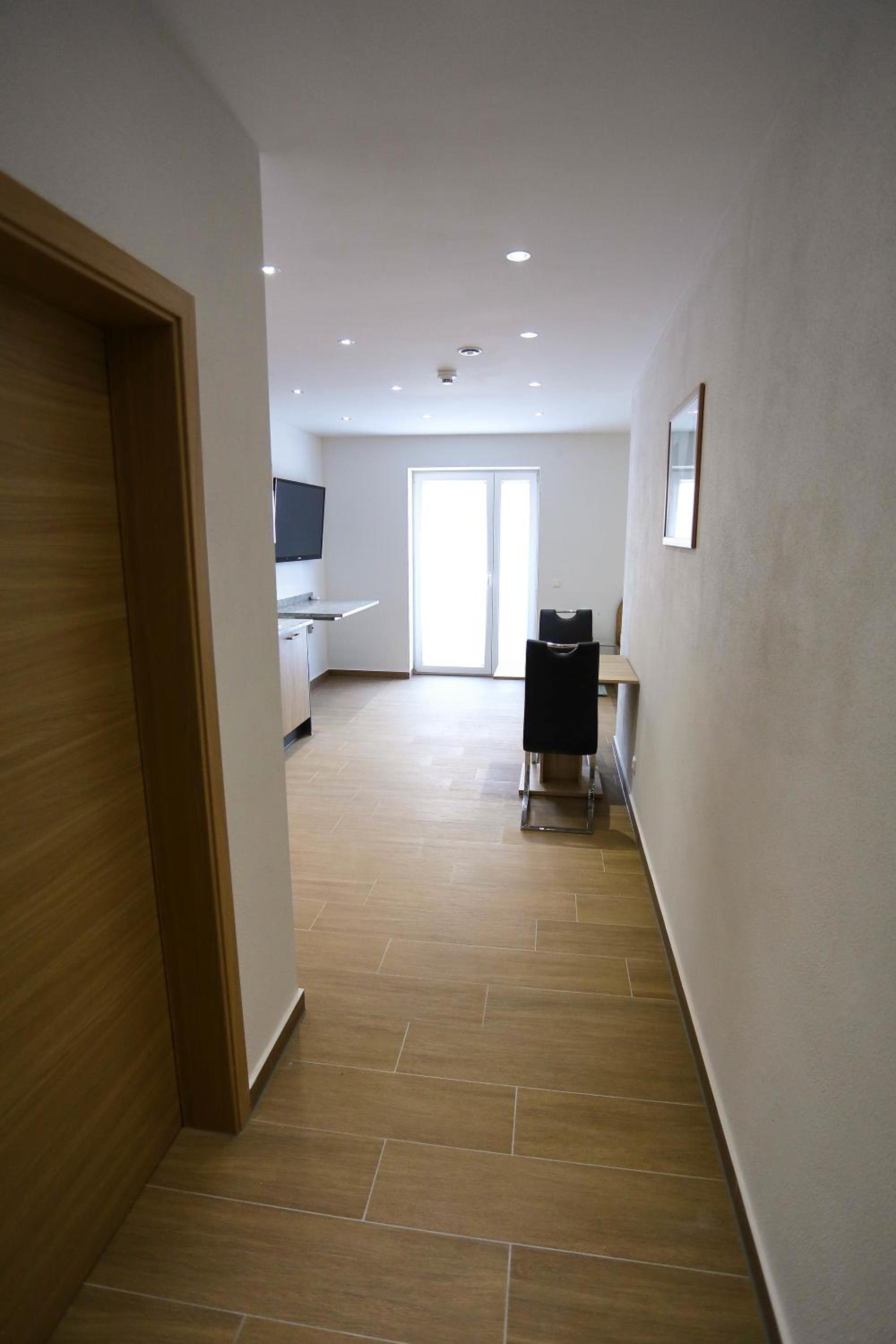 Single Room with Balcony and Kitchenette photo 2