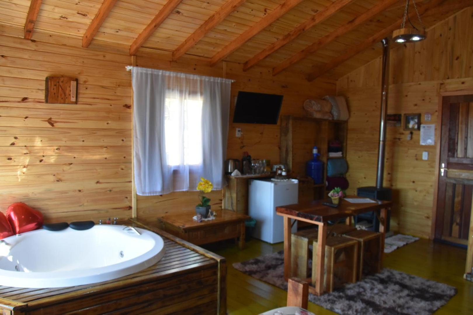 Double Room with Mountain View - Photo 33