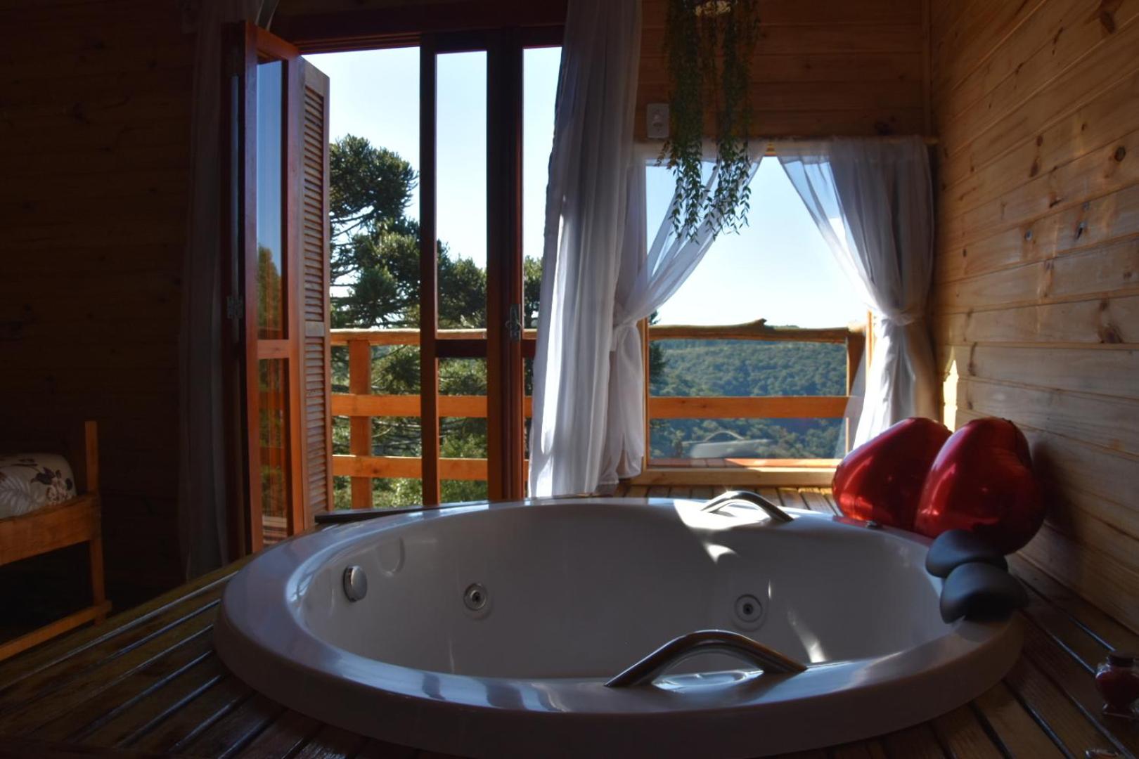 Double Room with Mountain View - Photo 30