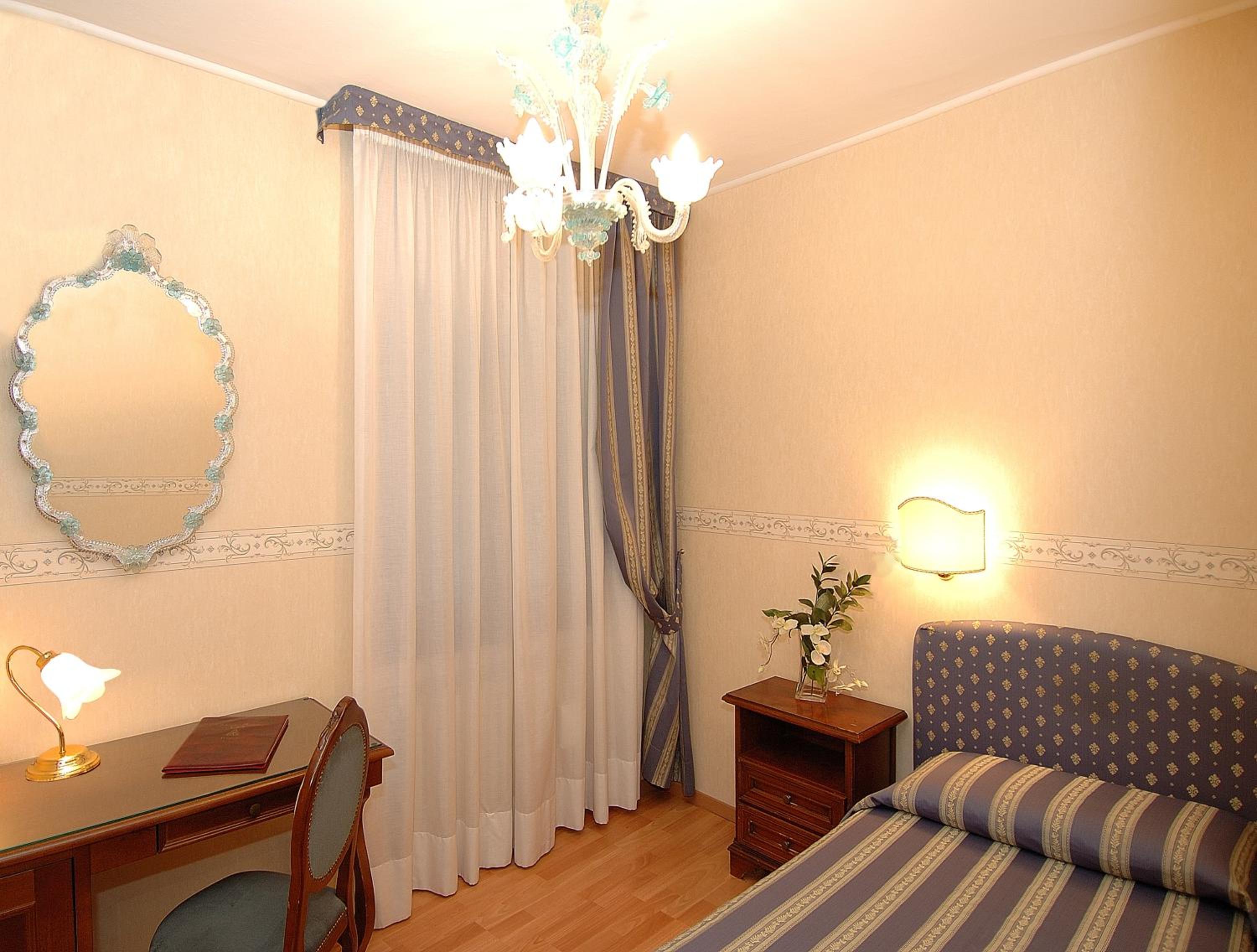 Economy Single Room photo 1