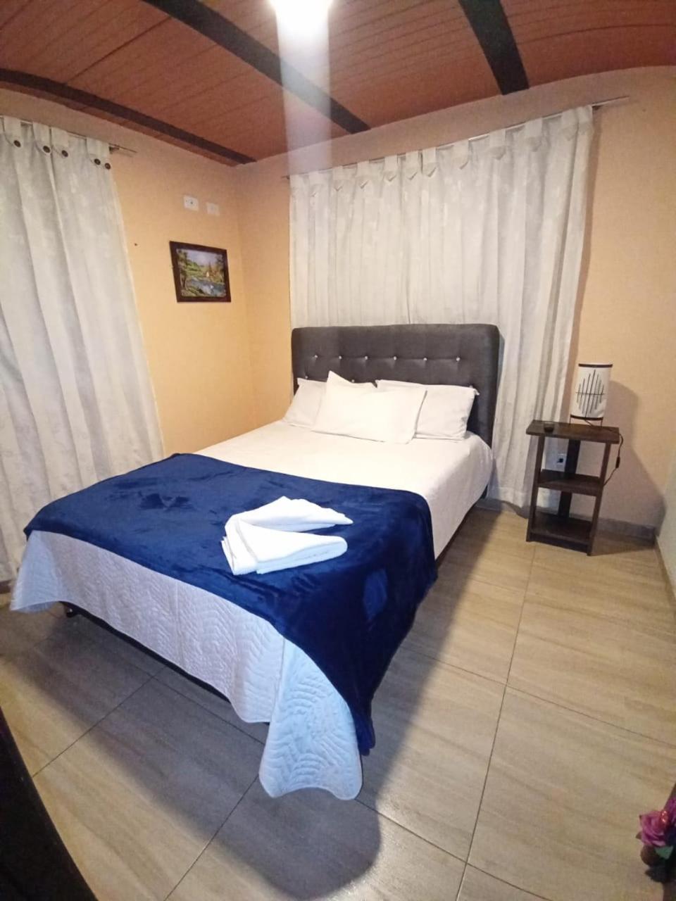 Standard Double Room with Shared Bathroom photo 1