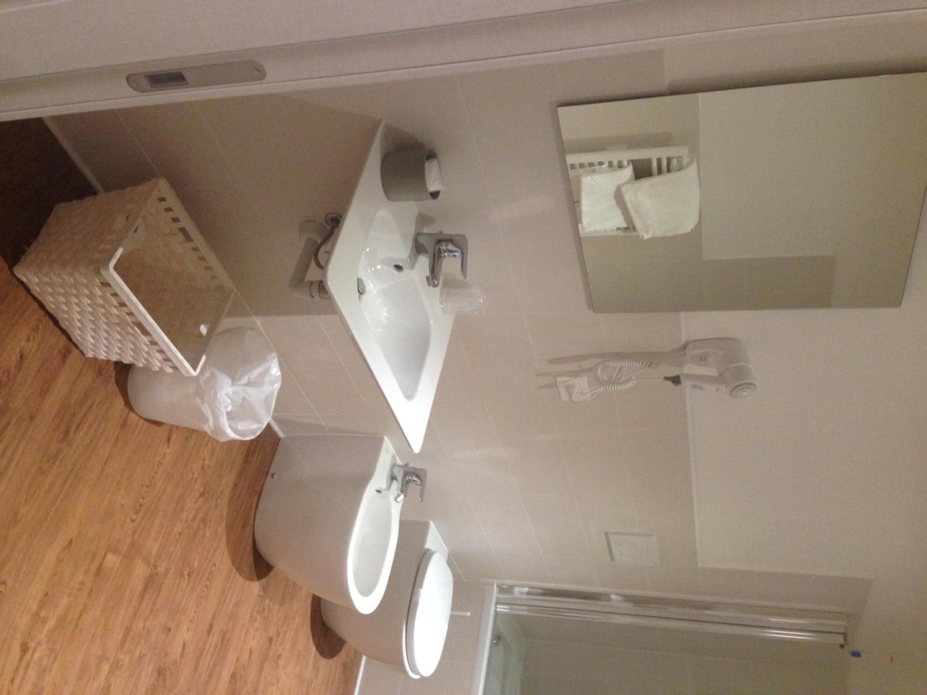 Deluxe Family Room - Photo 3
