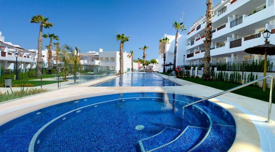Apartment with Pool View  photo 2