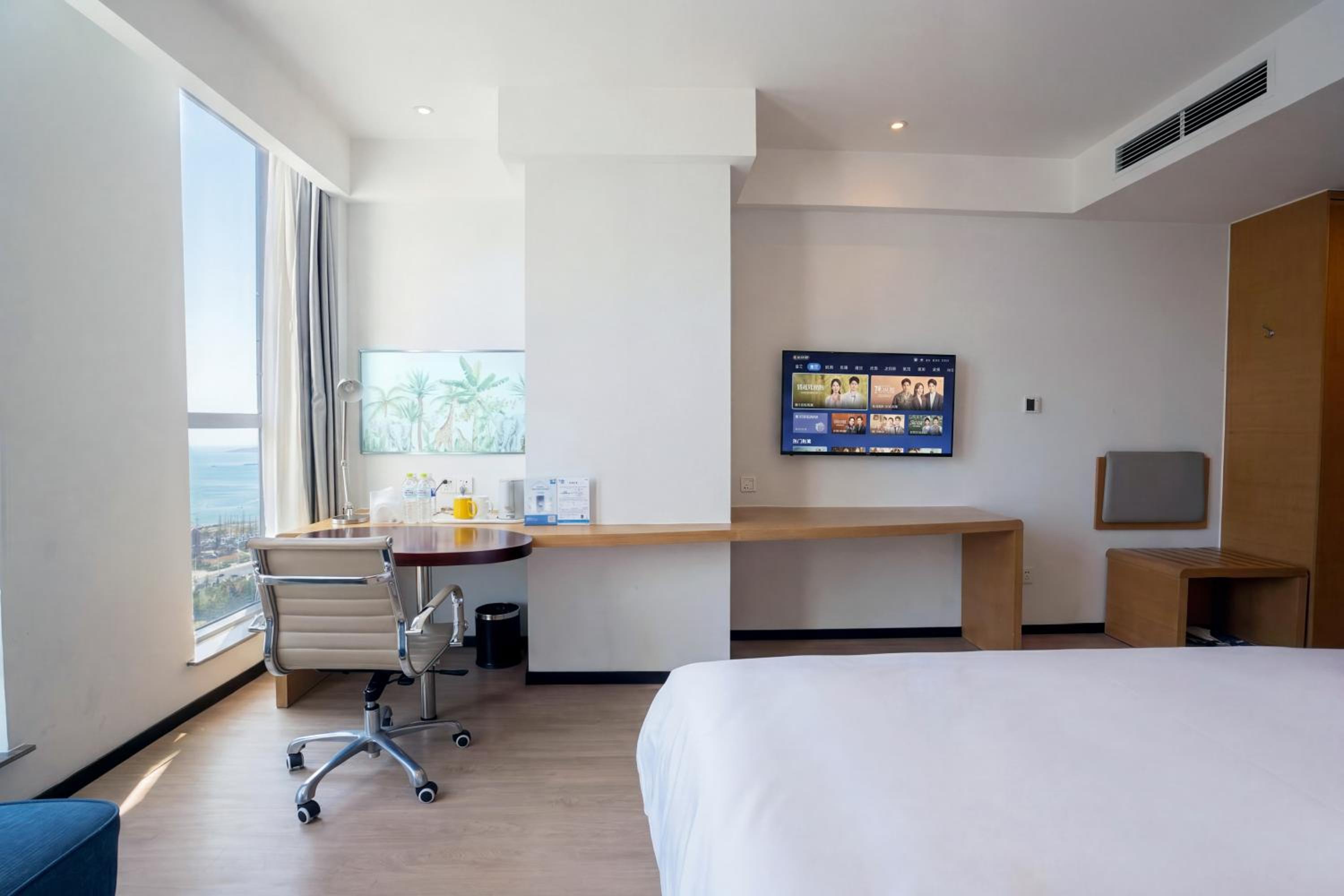 Standard King Room - High Floor