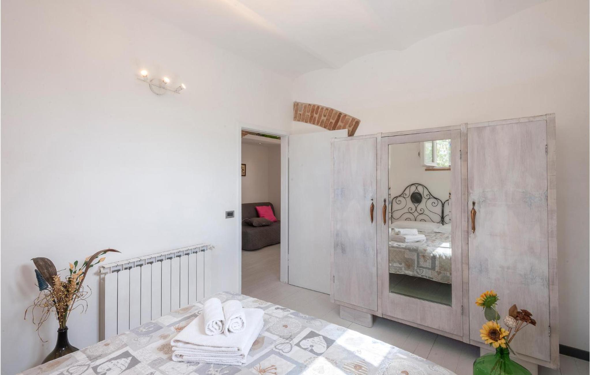 Two-Bedroom Holiday Home photo 2
