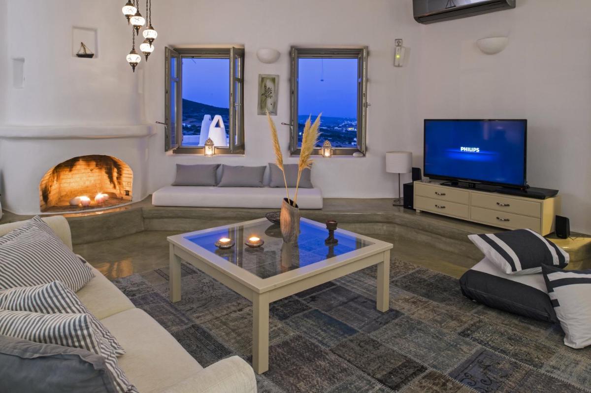 Presidential Suite with Private Pool photo 1