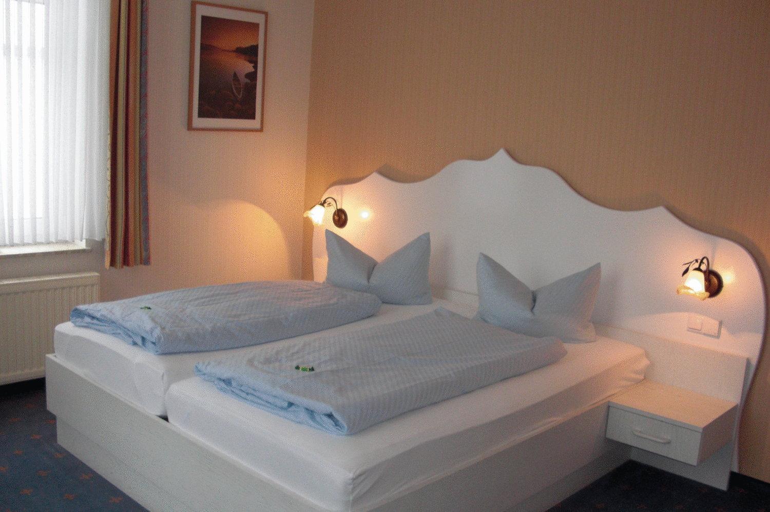 Double Room - Photo 5