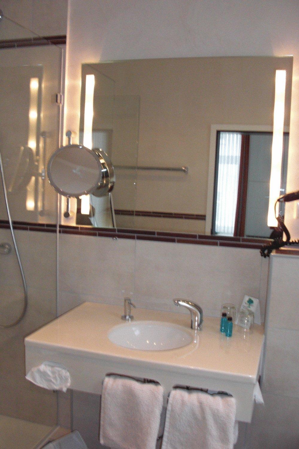 Double Room - Photo 6