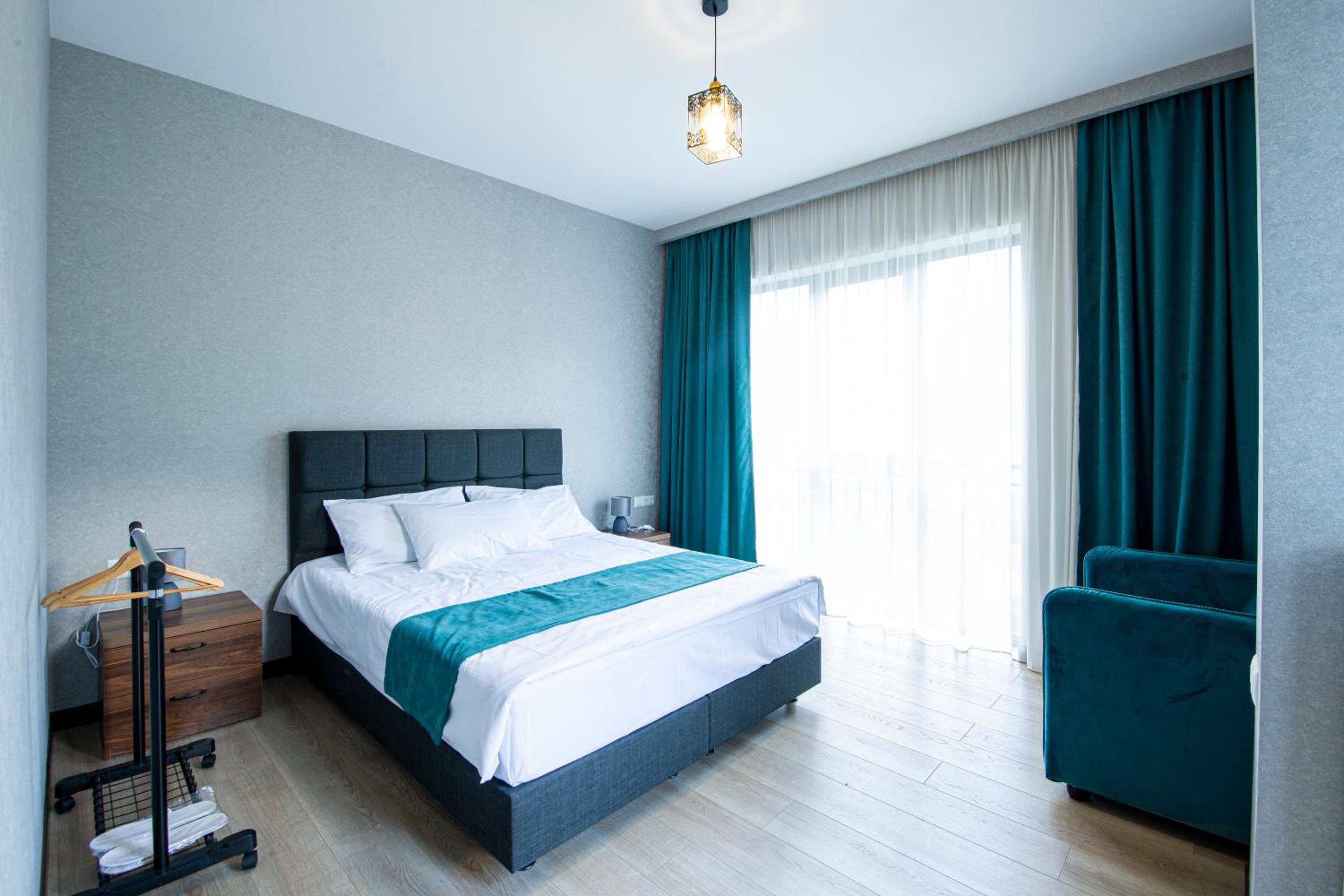 Large Double Room photo 2
