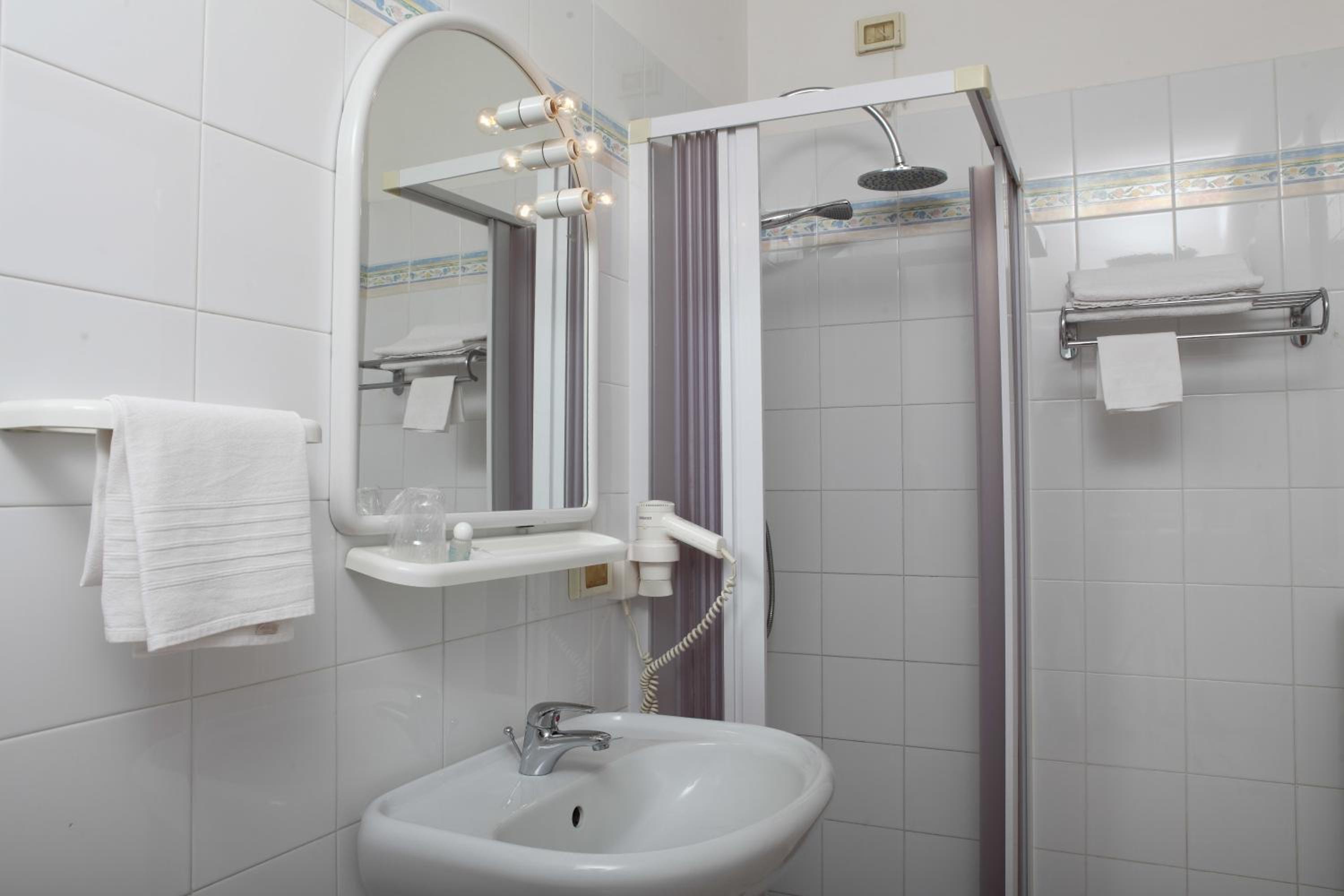 Triple Room - Photo 4