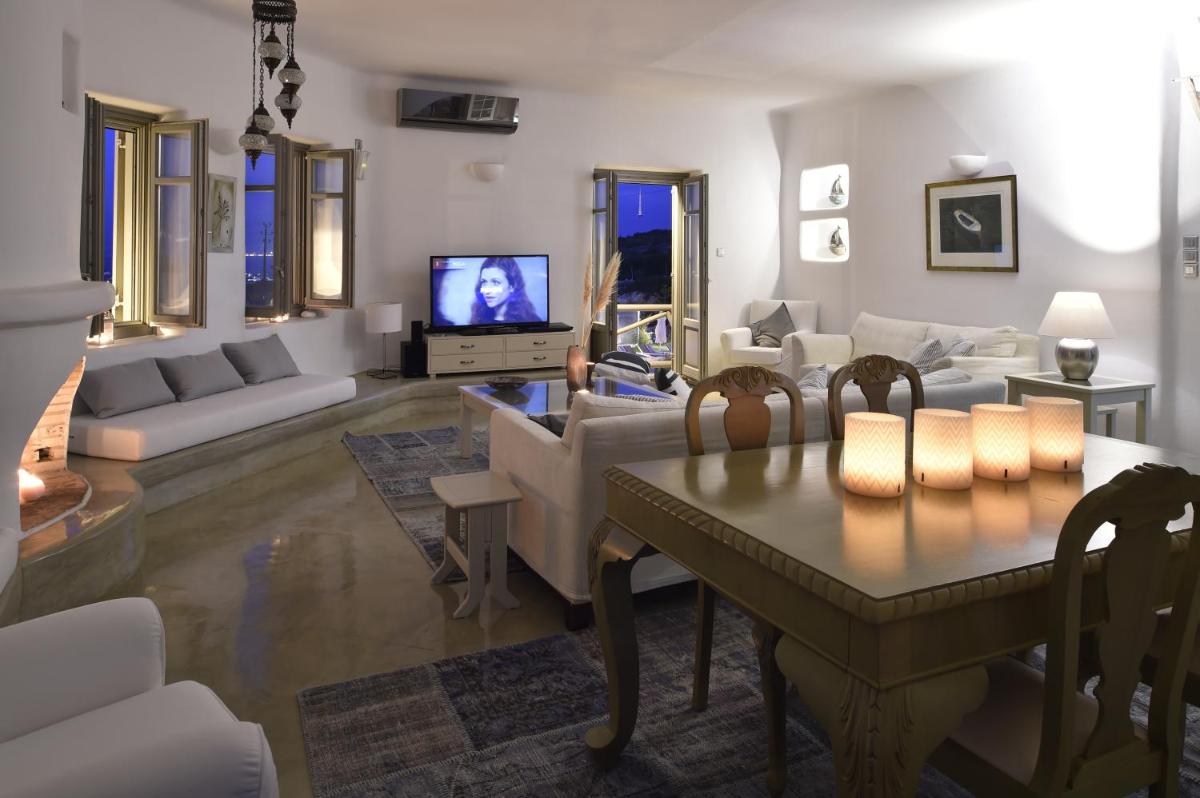 Presidential Suite with Private Pool photo 2