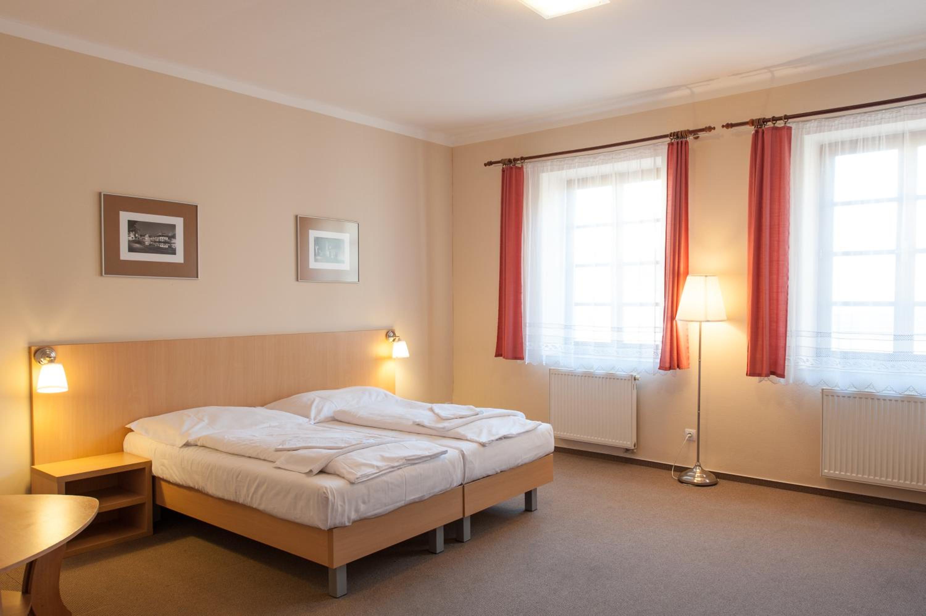 Comfort Triple Room