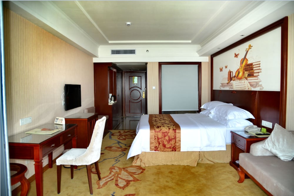 Deluxe Double Room photo 2