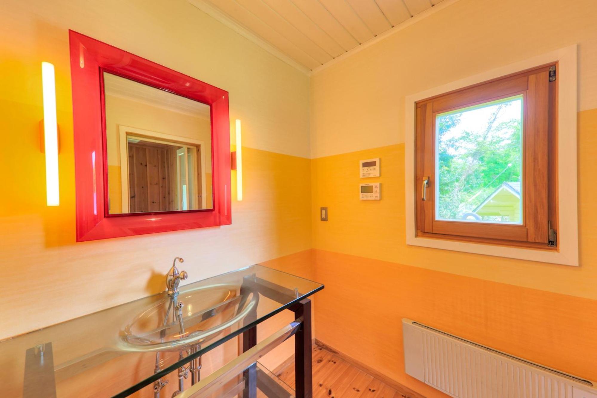 Two-Bedroom Villa - Photo 32