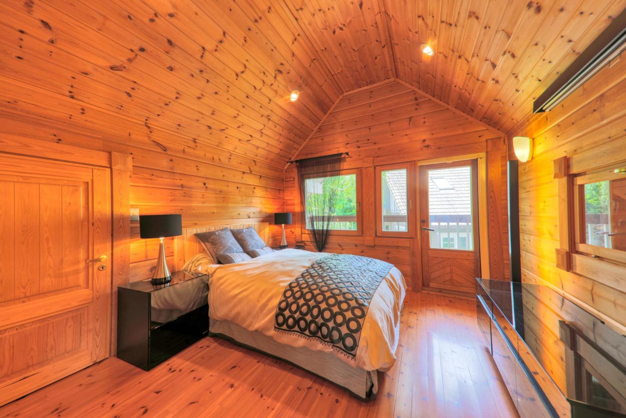 Two-Bedroom Villa - Photo 1
