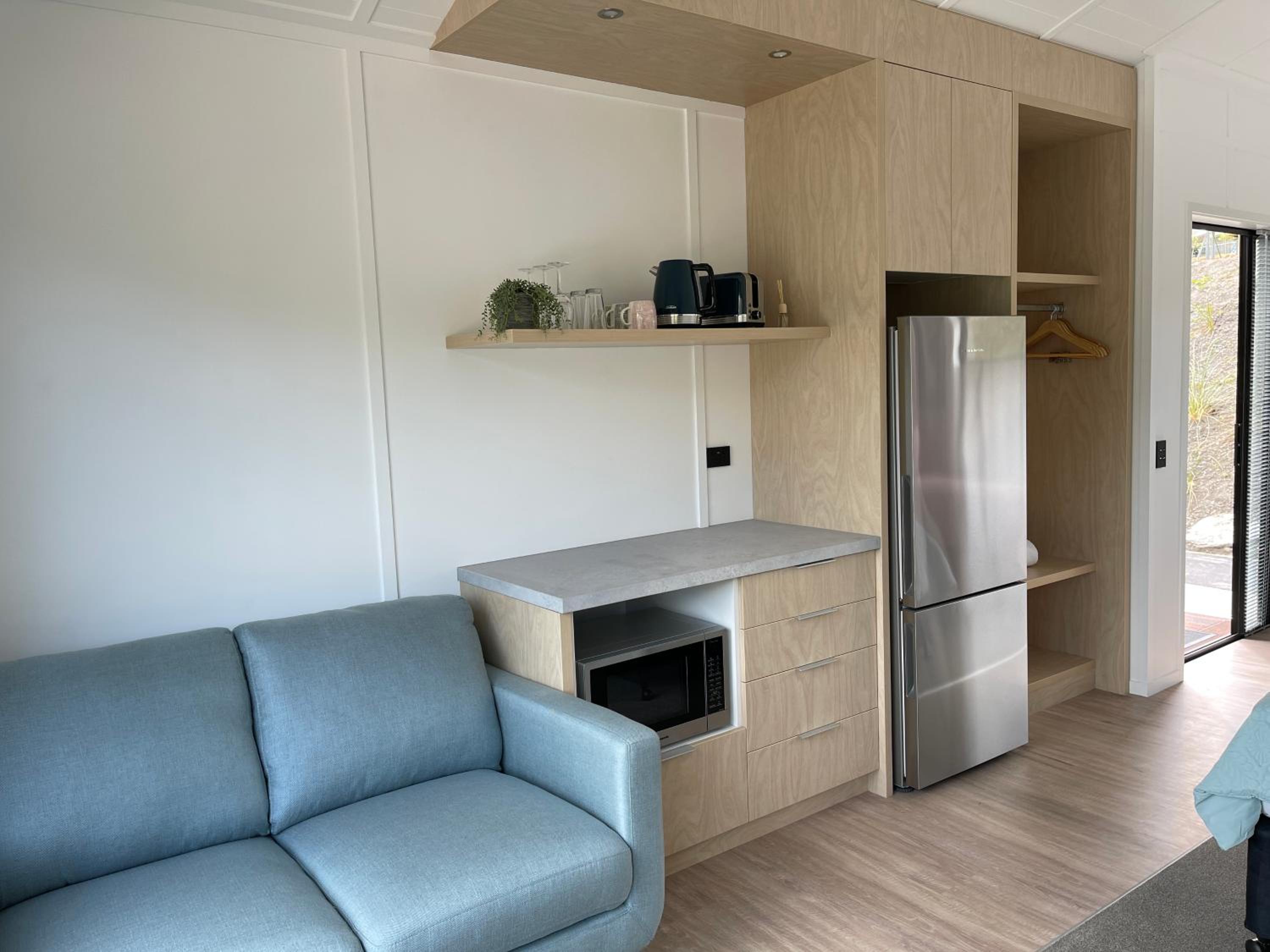 Cabin with Communal Bathroom (Sleeps 3) - Photo 6