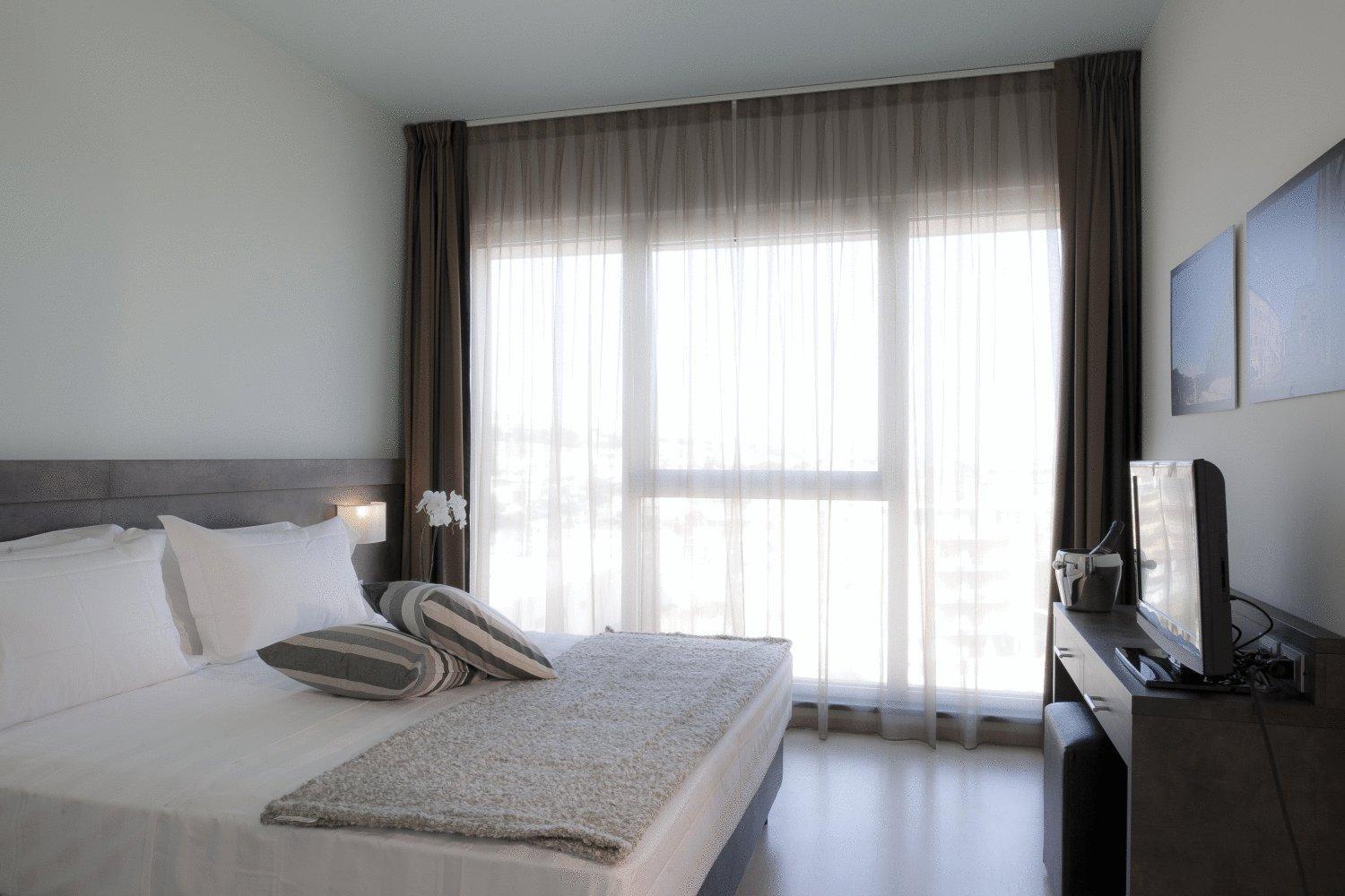 Suite - Photo 8