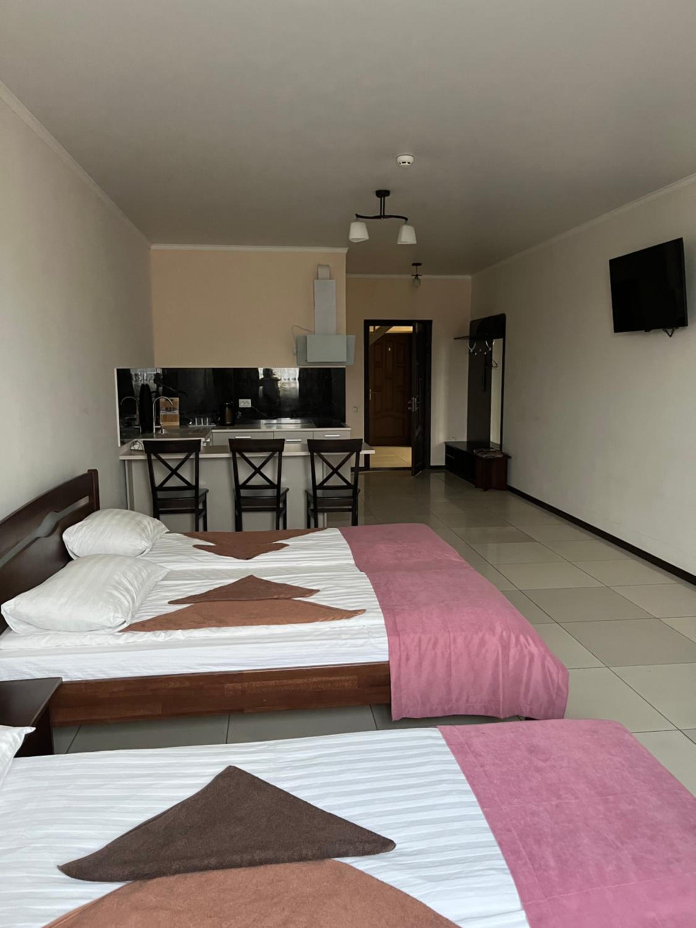 Comfort Triple Room