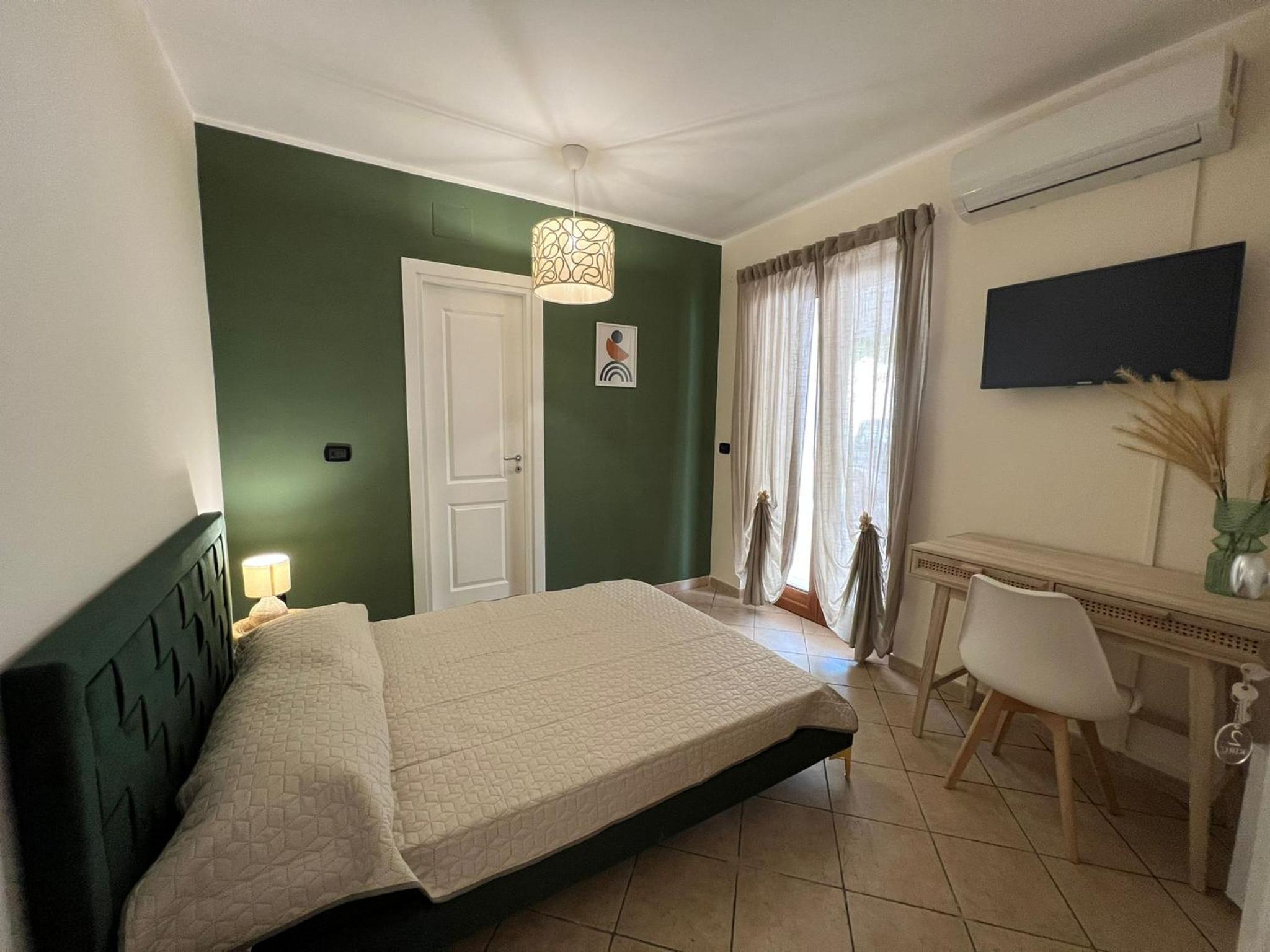Double Room with Patio photo 1