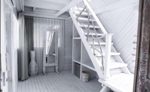 Premier Mezzanine Bungalow  - Photo 1