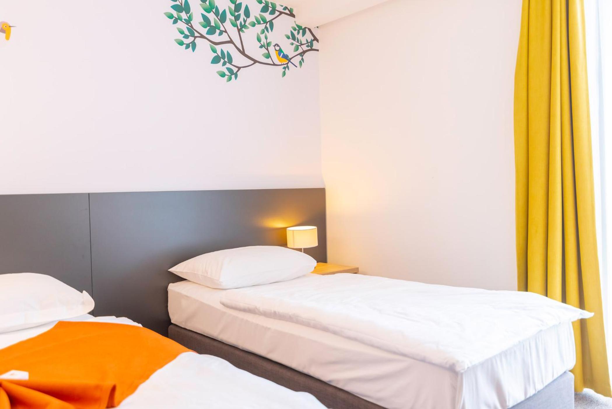 Standard Twin Room