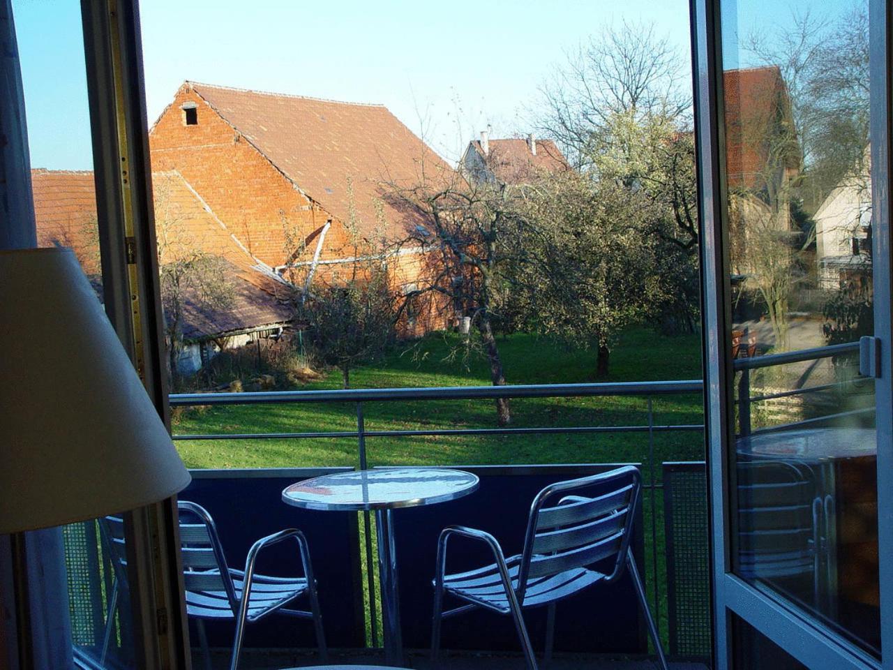 Apartment - Photo 4