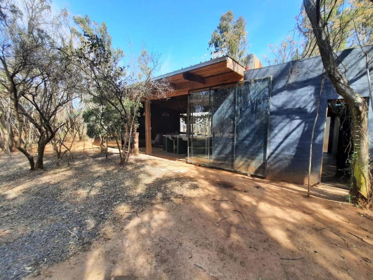 Three-Bedroom House - Photo 8