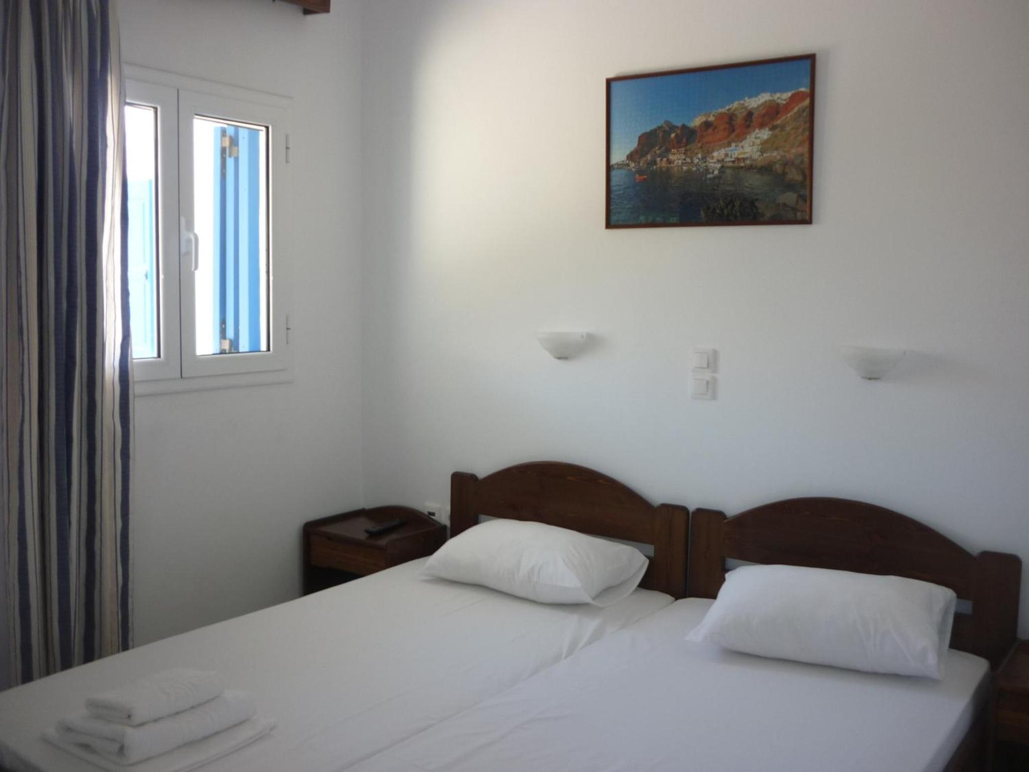 One-Bedroom Apartment (2-3 Adults) photo 1