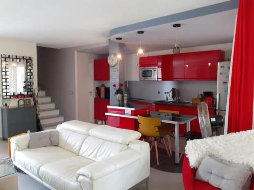 Three-Bedroom Villa photo 2